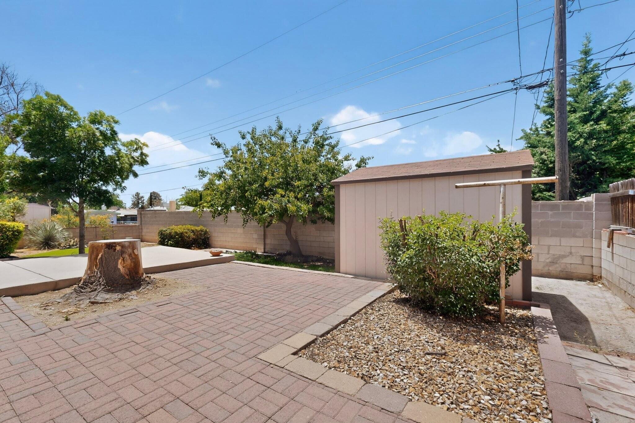 3517 Espejo Street NE