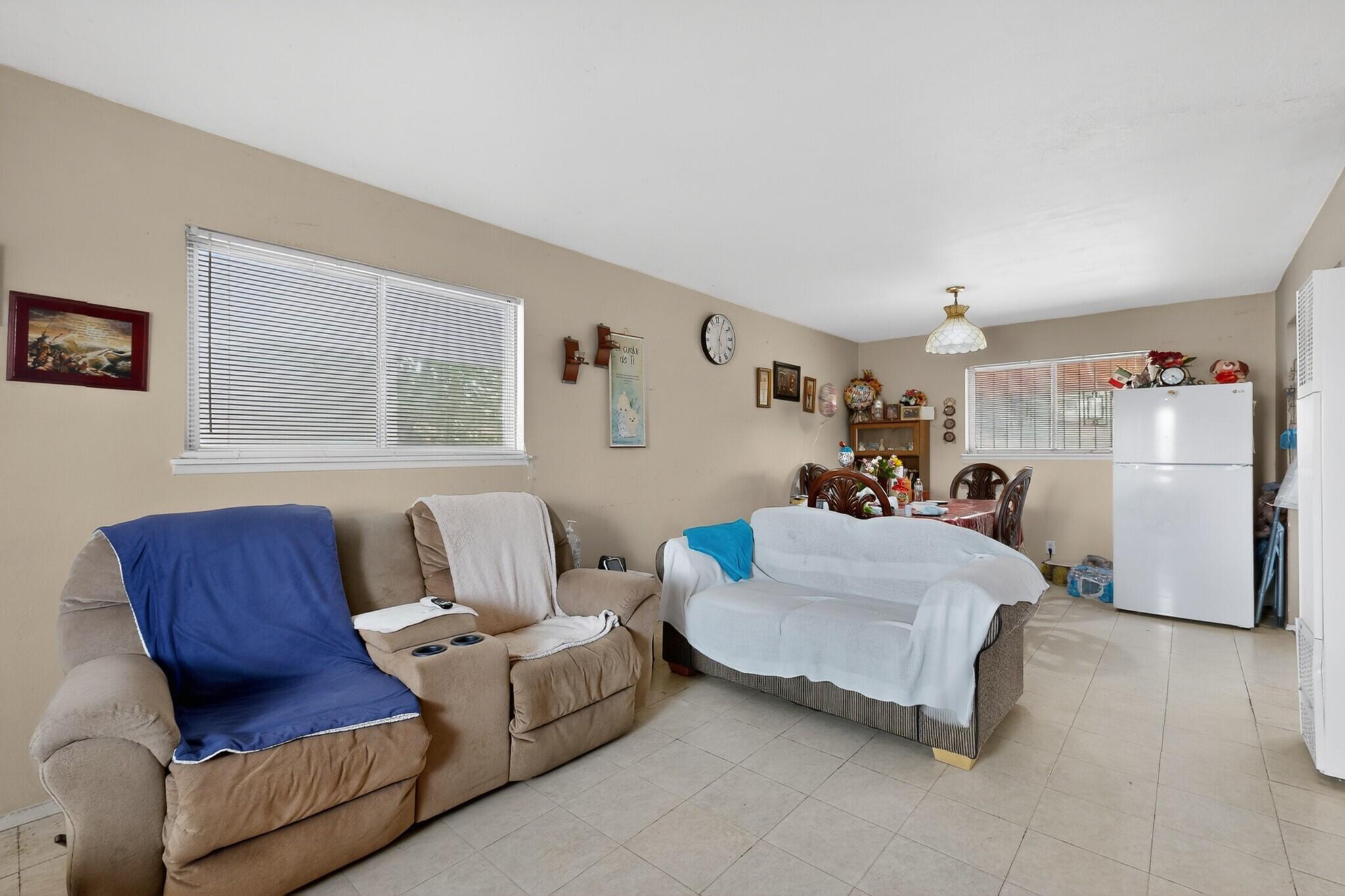 305 64th Street SW