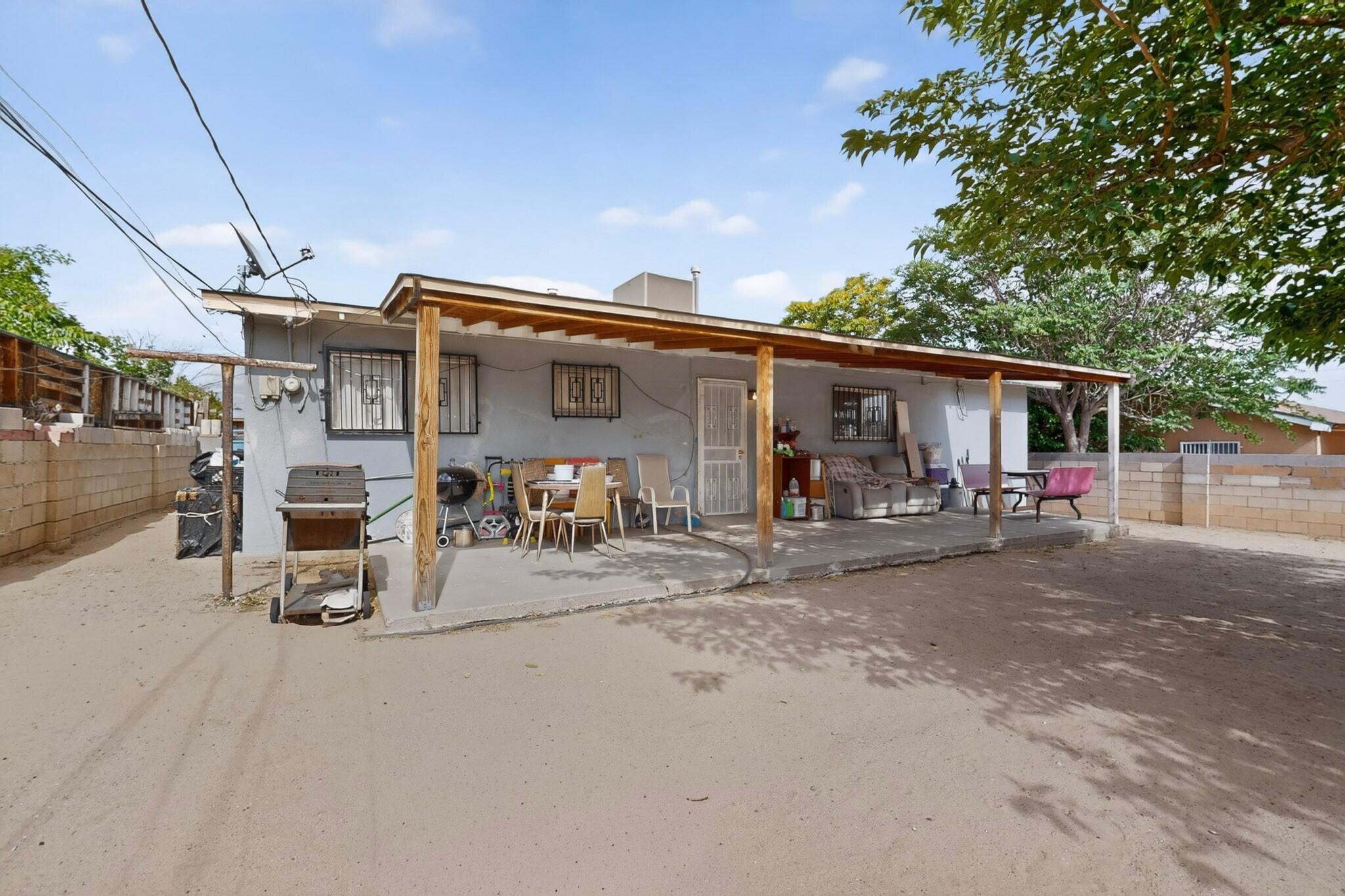 305 64th Street SW