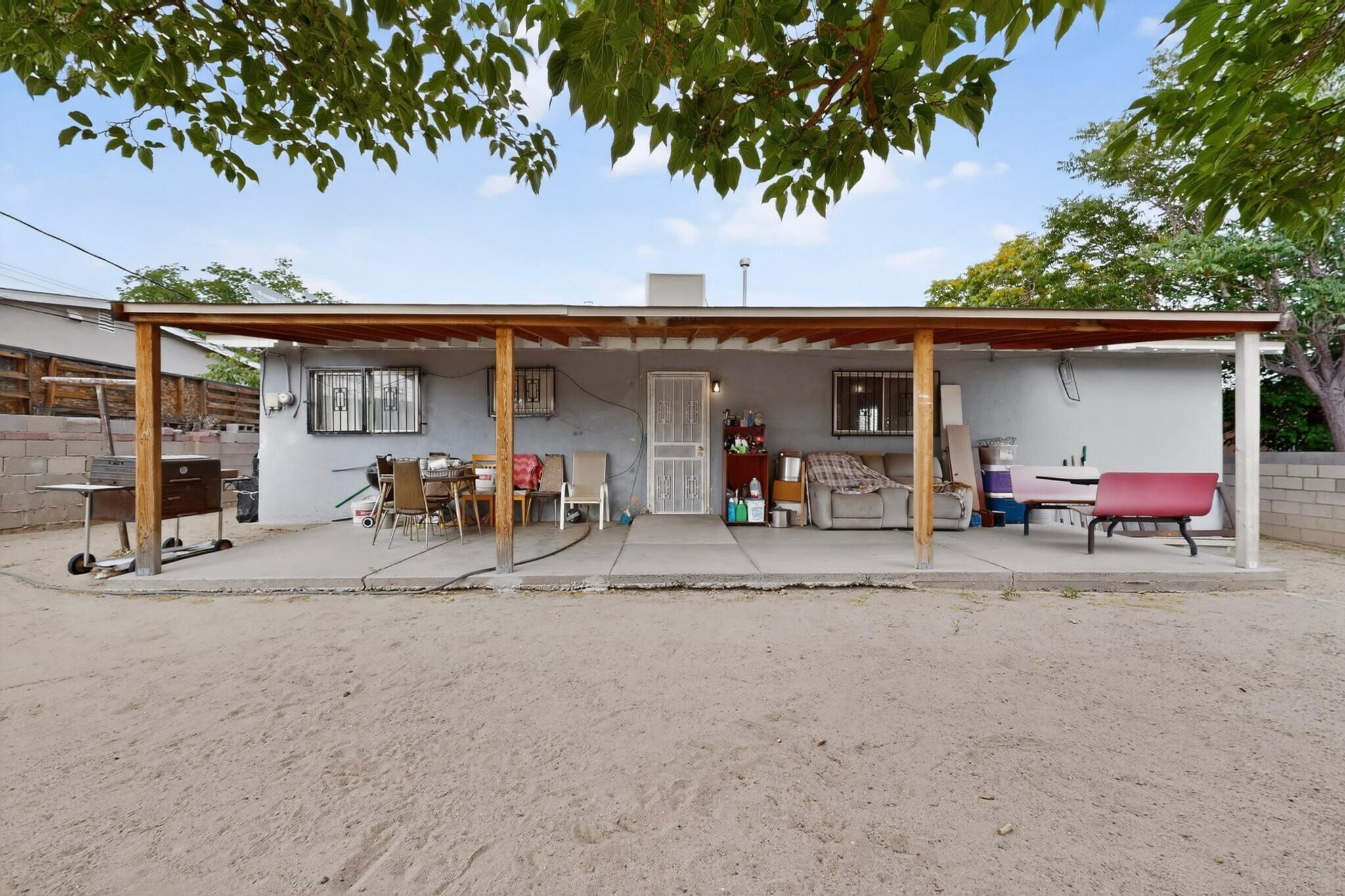305 64th Street SW