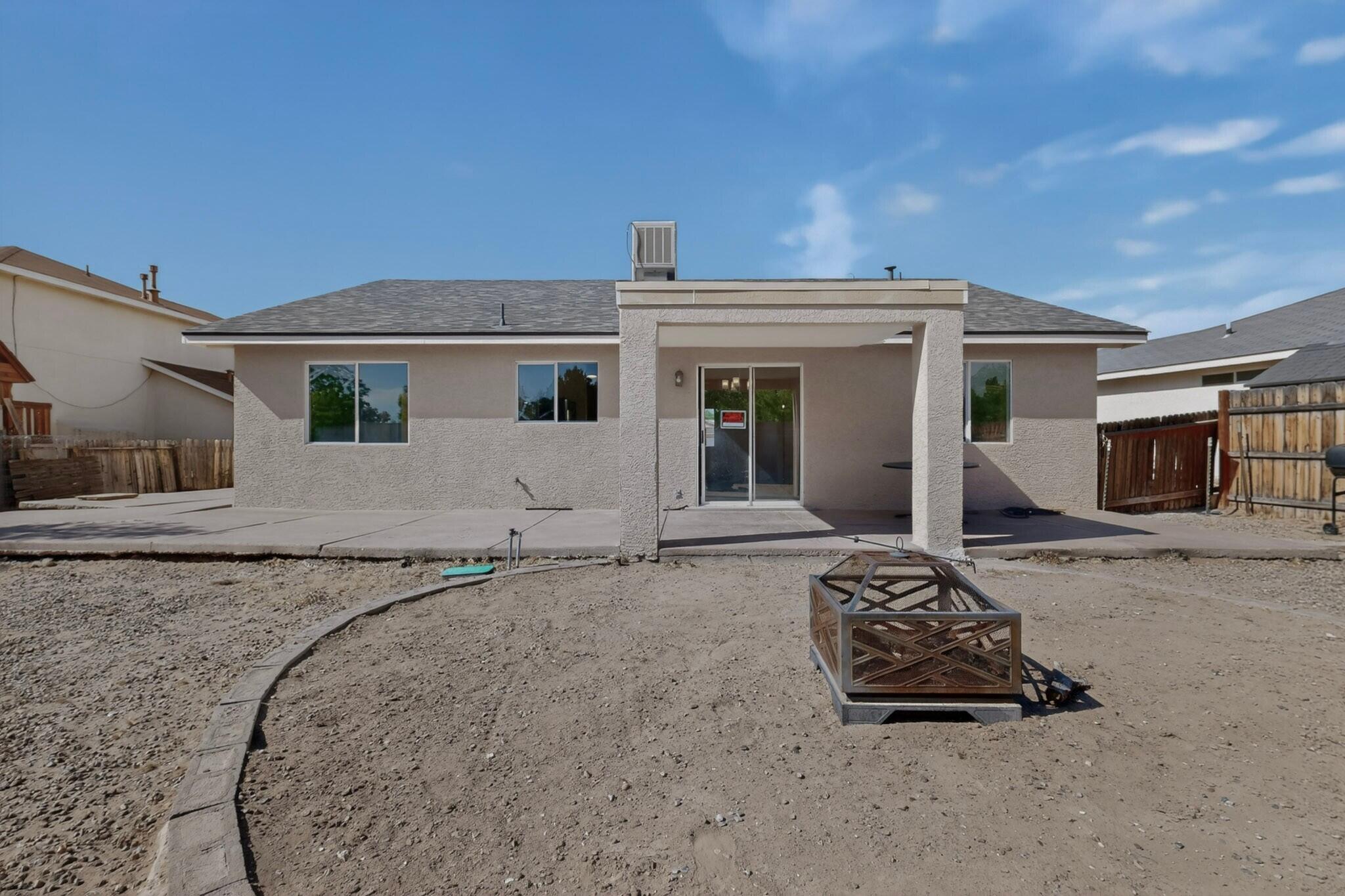 8115 Emerald Sky Avenue SW