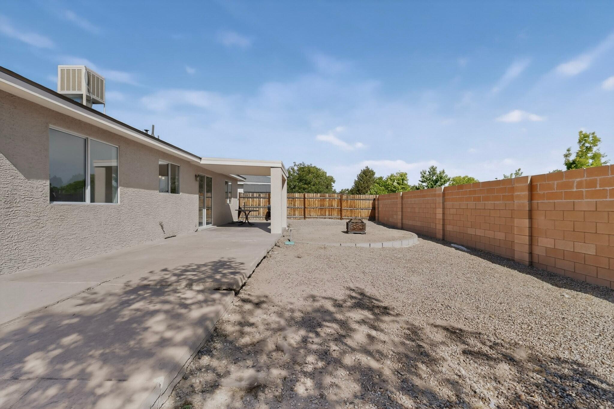 8115 Emerald Sky Avenue SW