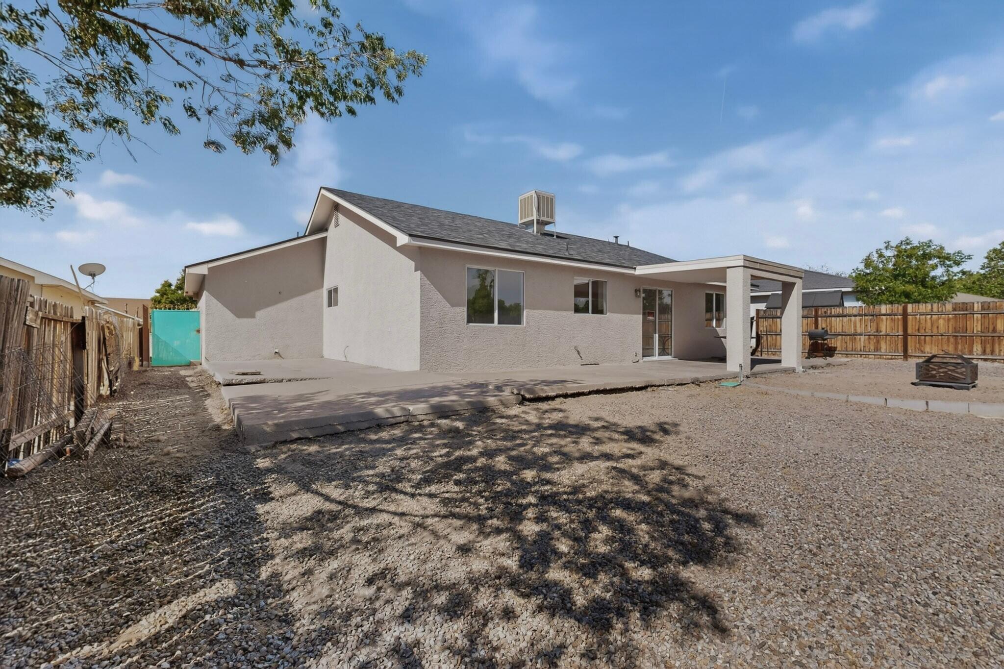 8115 Emerald Sky Avenue SW