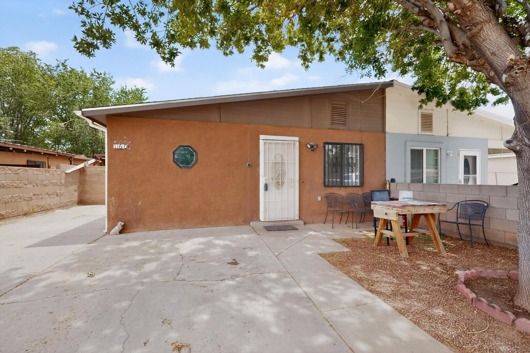 1160 Calle Mesquite