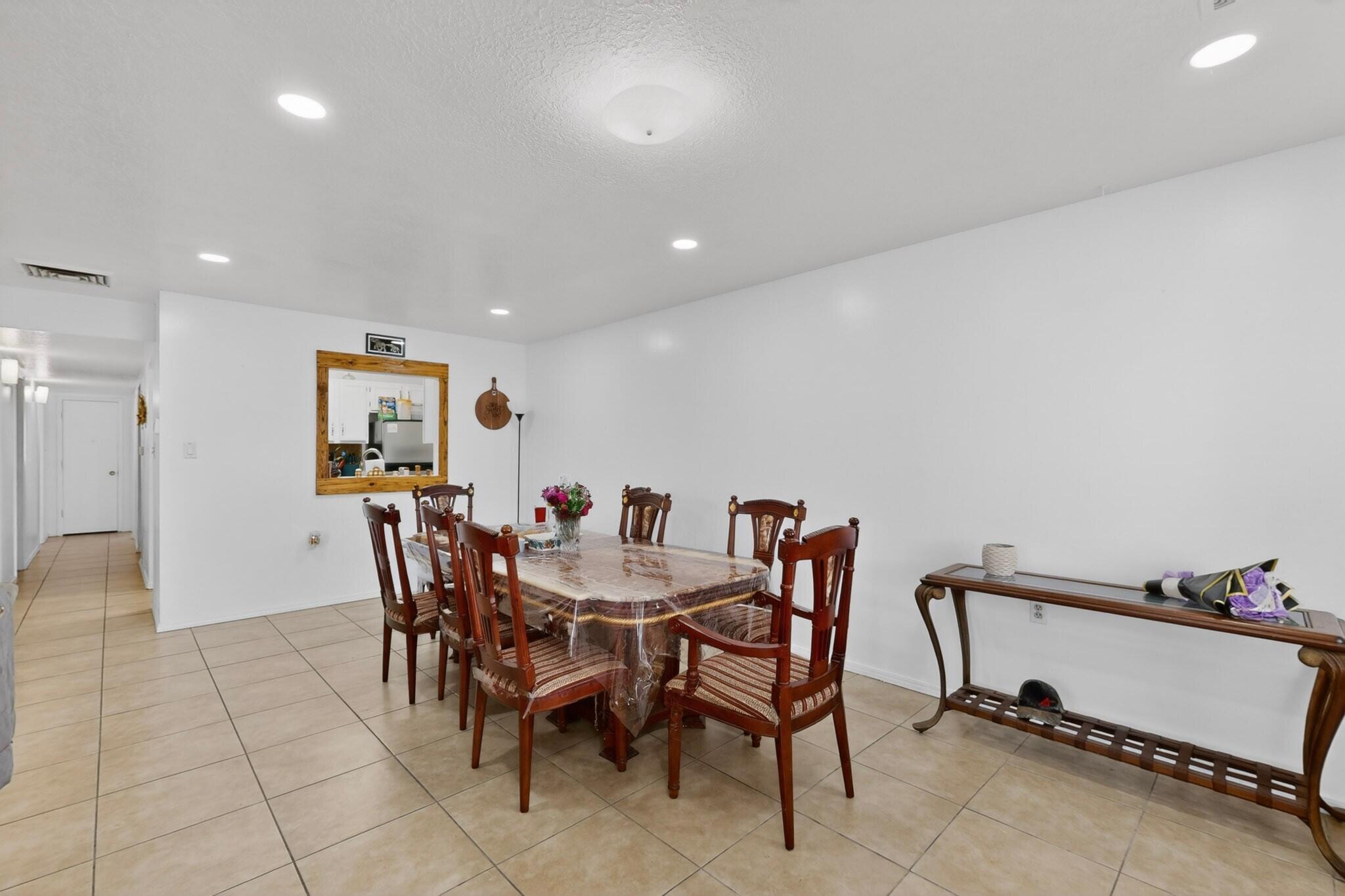 1160 Calle Mesquite