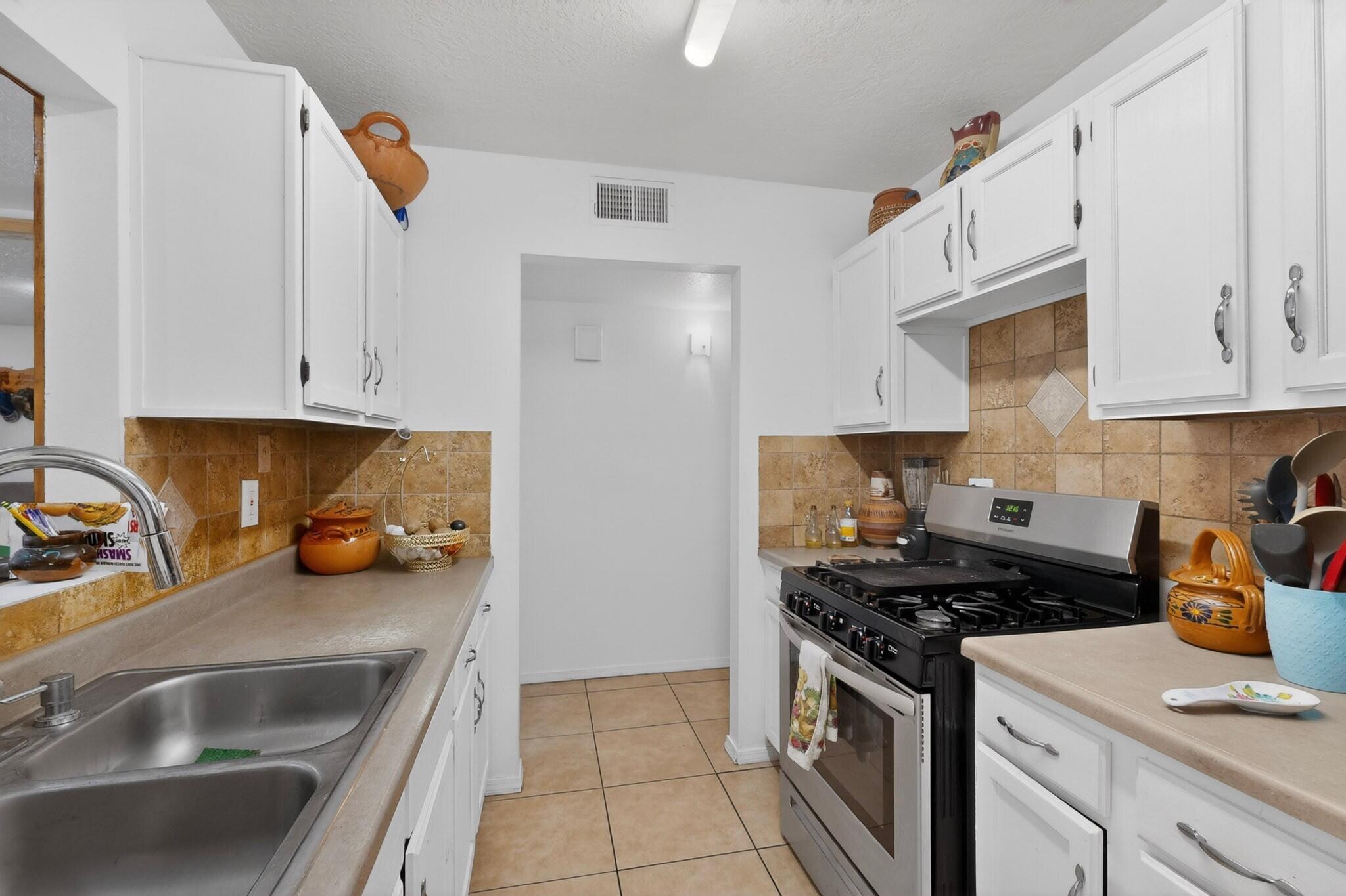 1160 Calle Mesquite