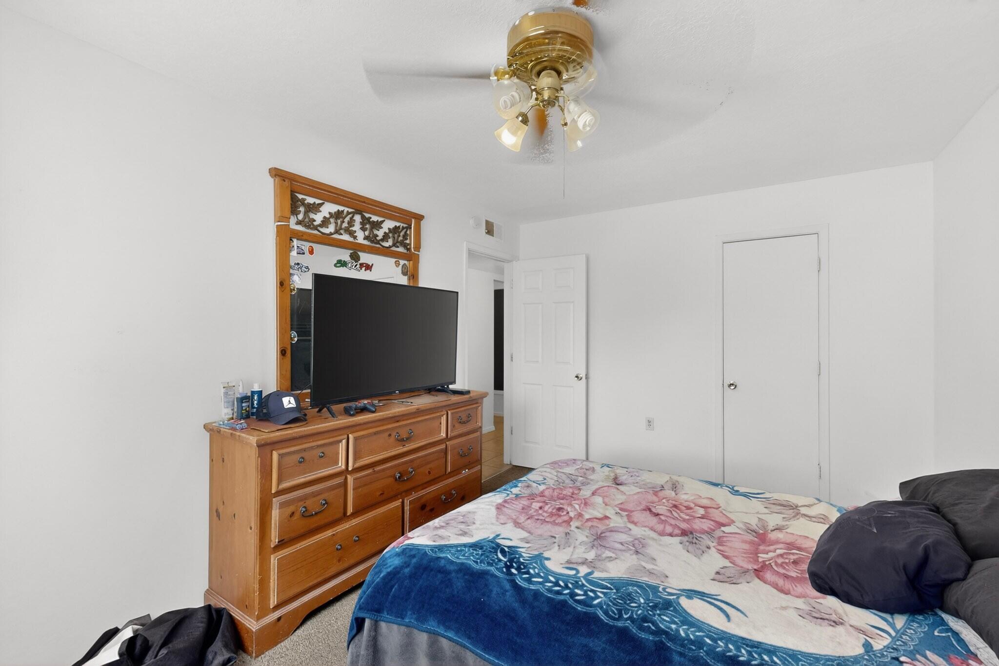 1160 Calle Mesquite