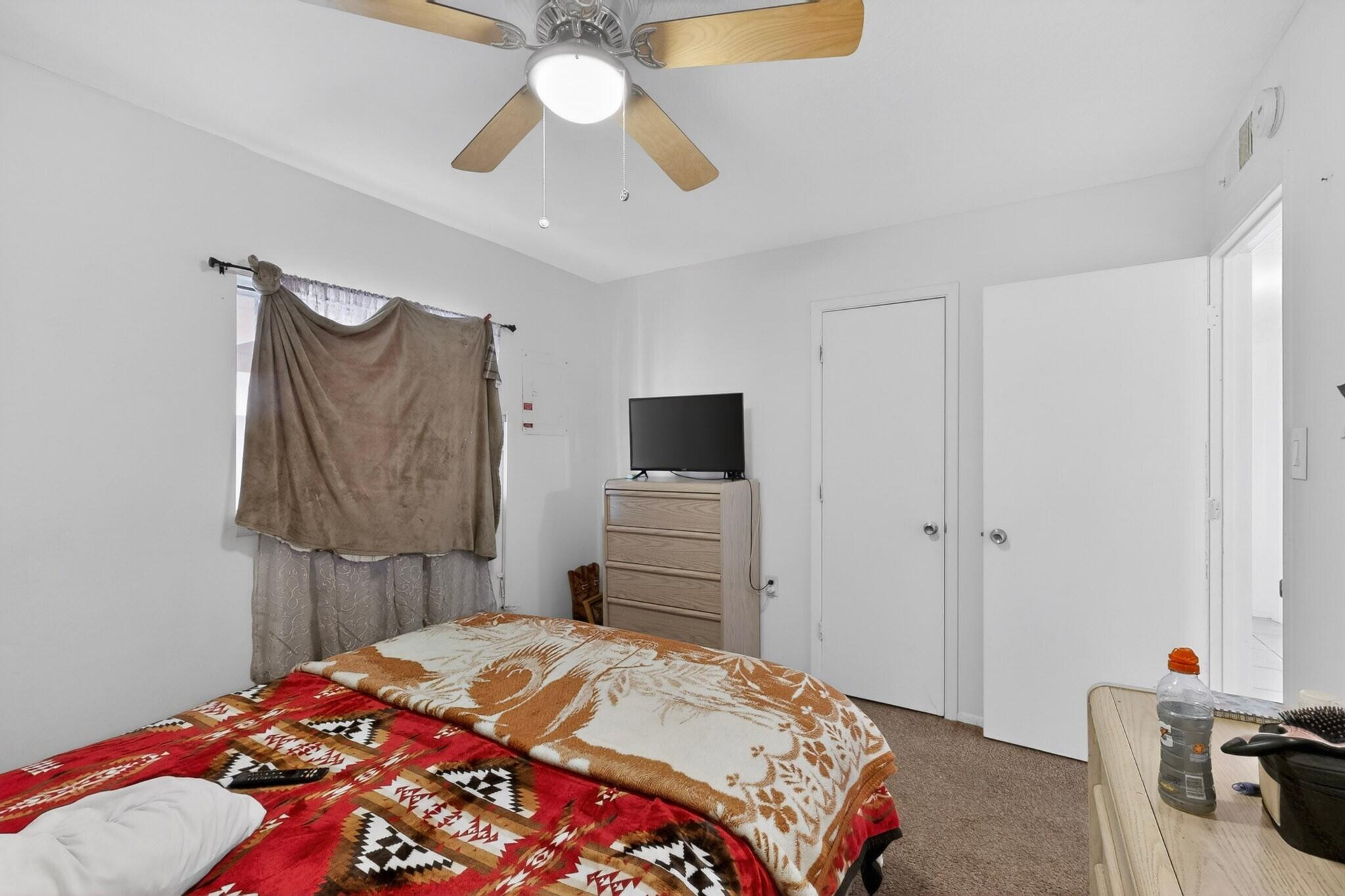 1160 Calle Mesquite