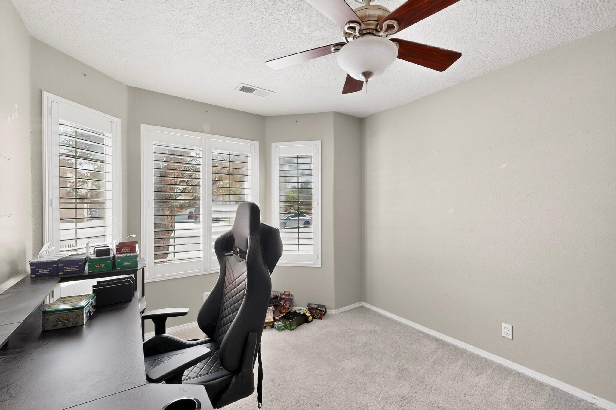 825 Deming Meadows Drive NE