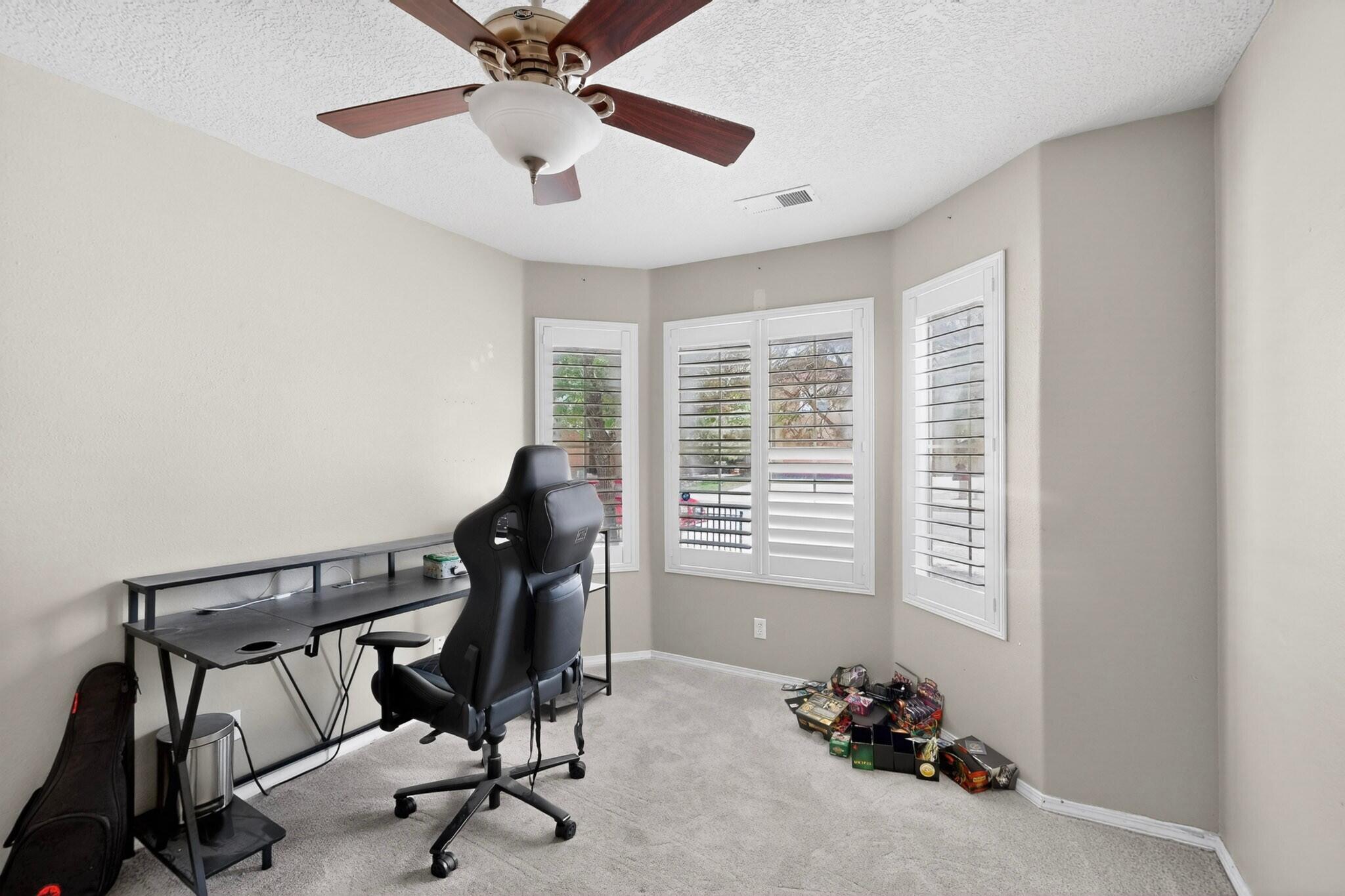 825 Deming Meadows Drive NE
