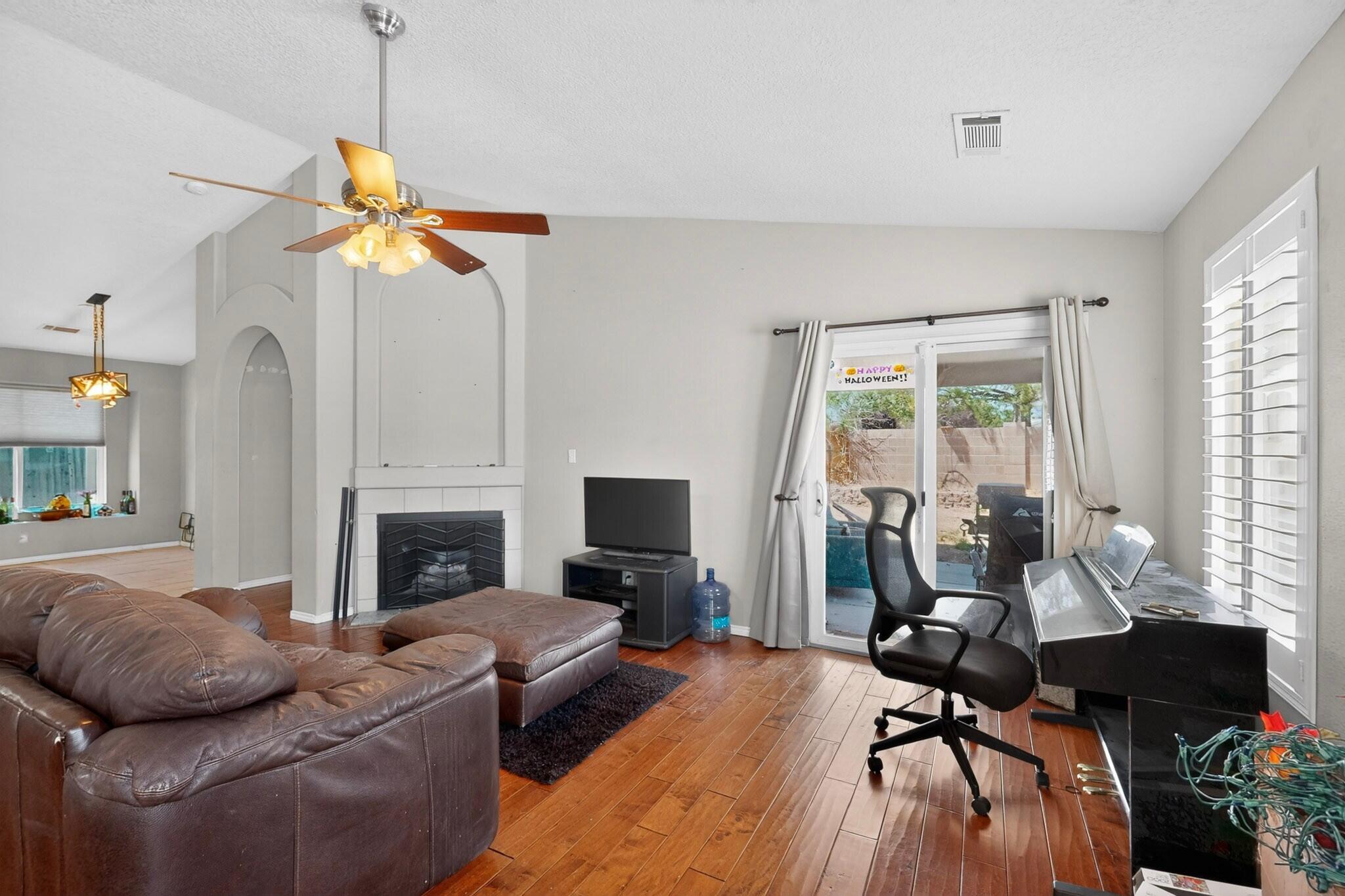825 Deming Meadows Drive NE