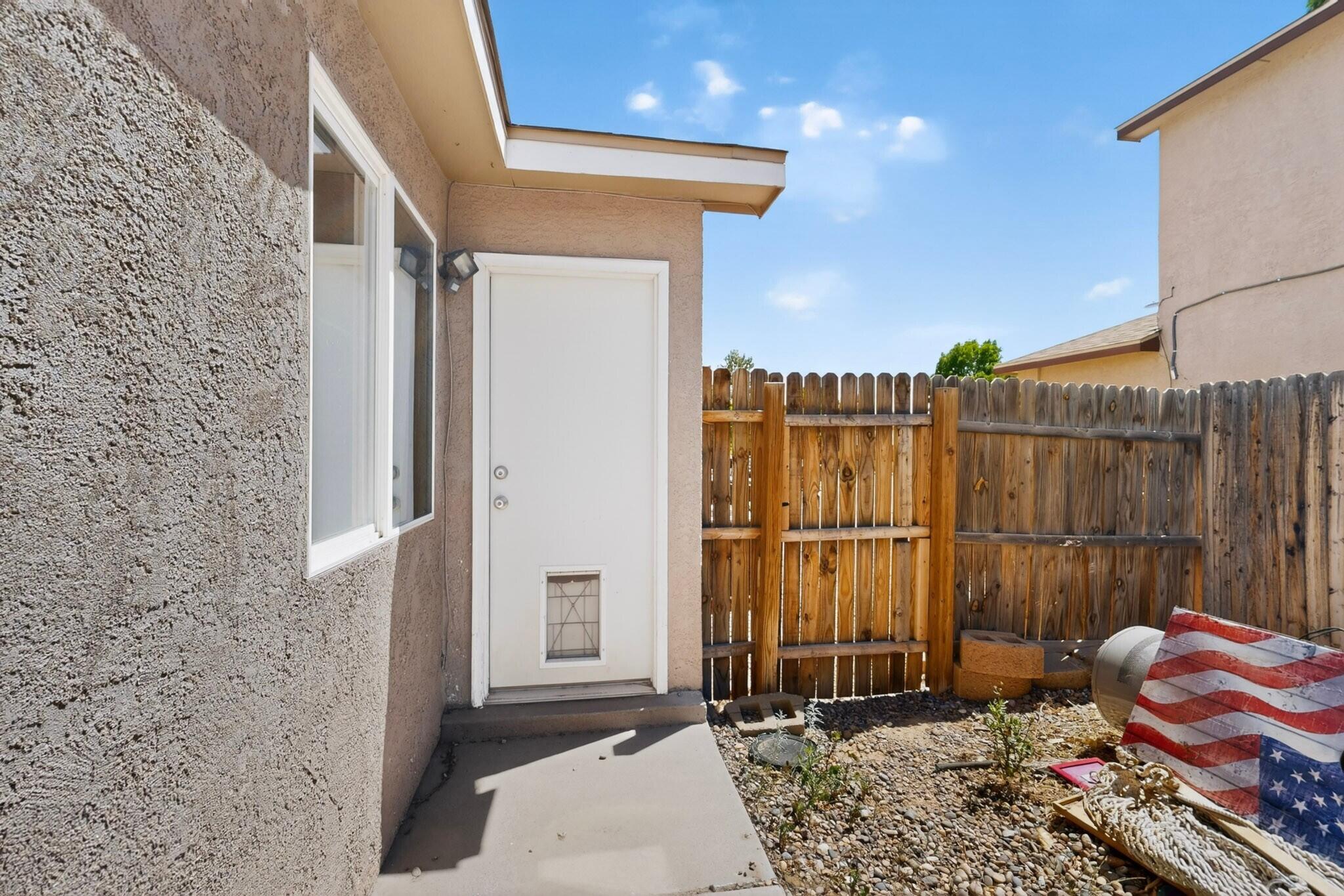 825 Deming Meadows Drive NE