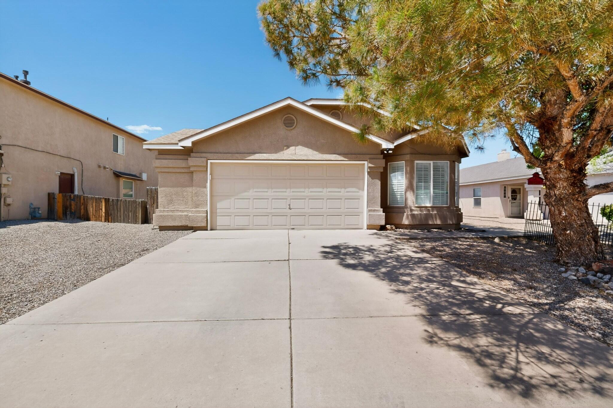 825 Deming Meadows Drive NE