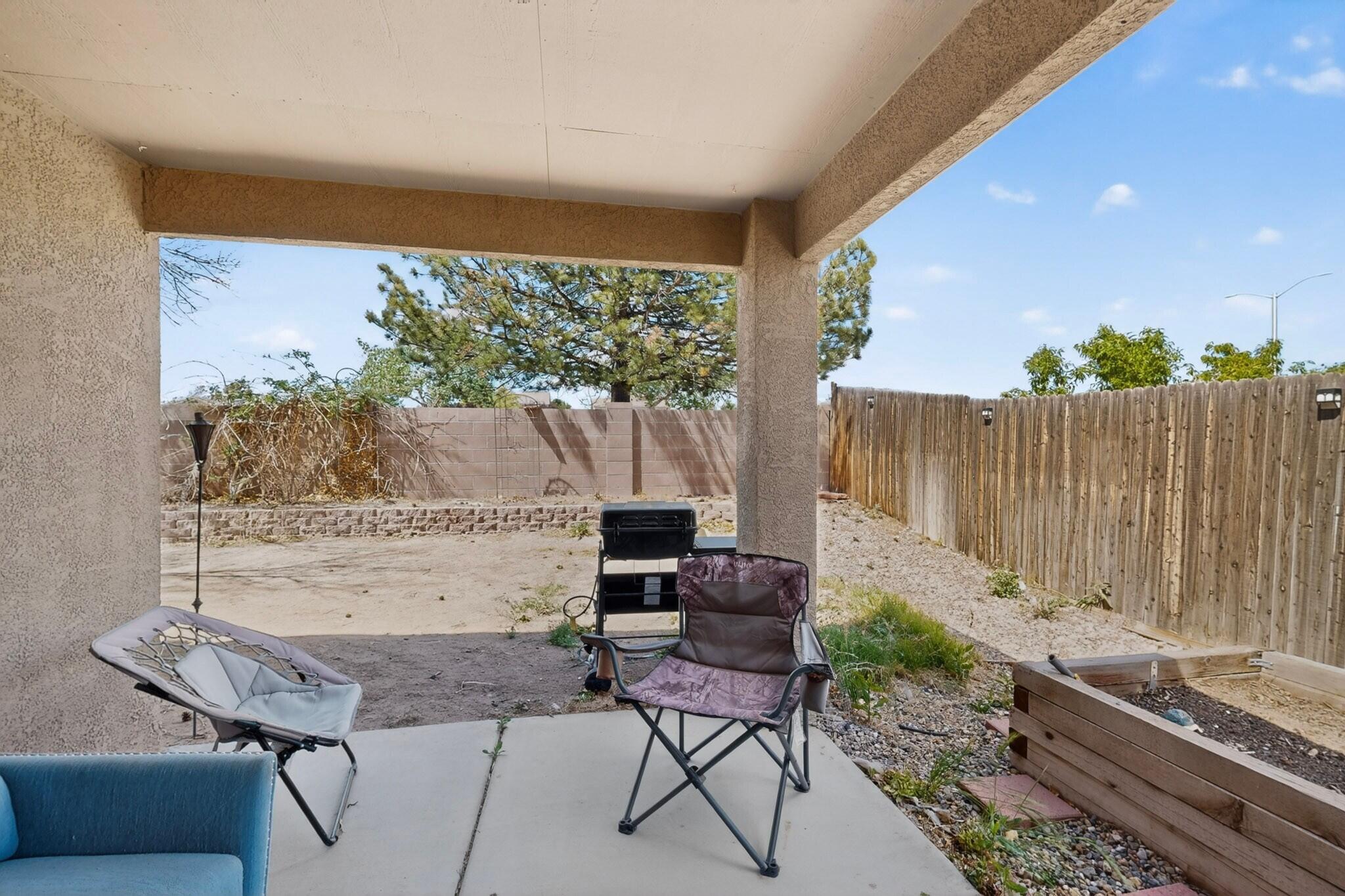 825 Deming Meadows Drive NE