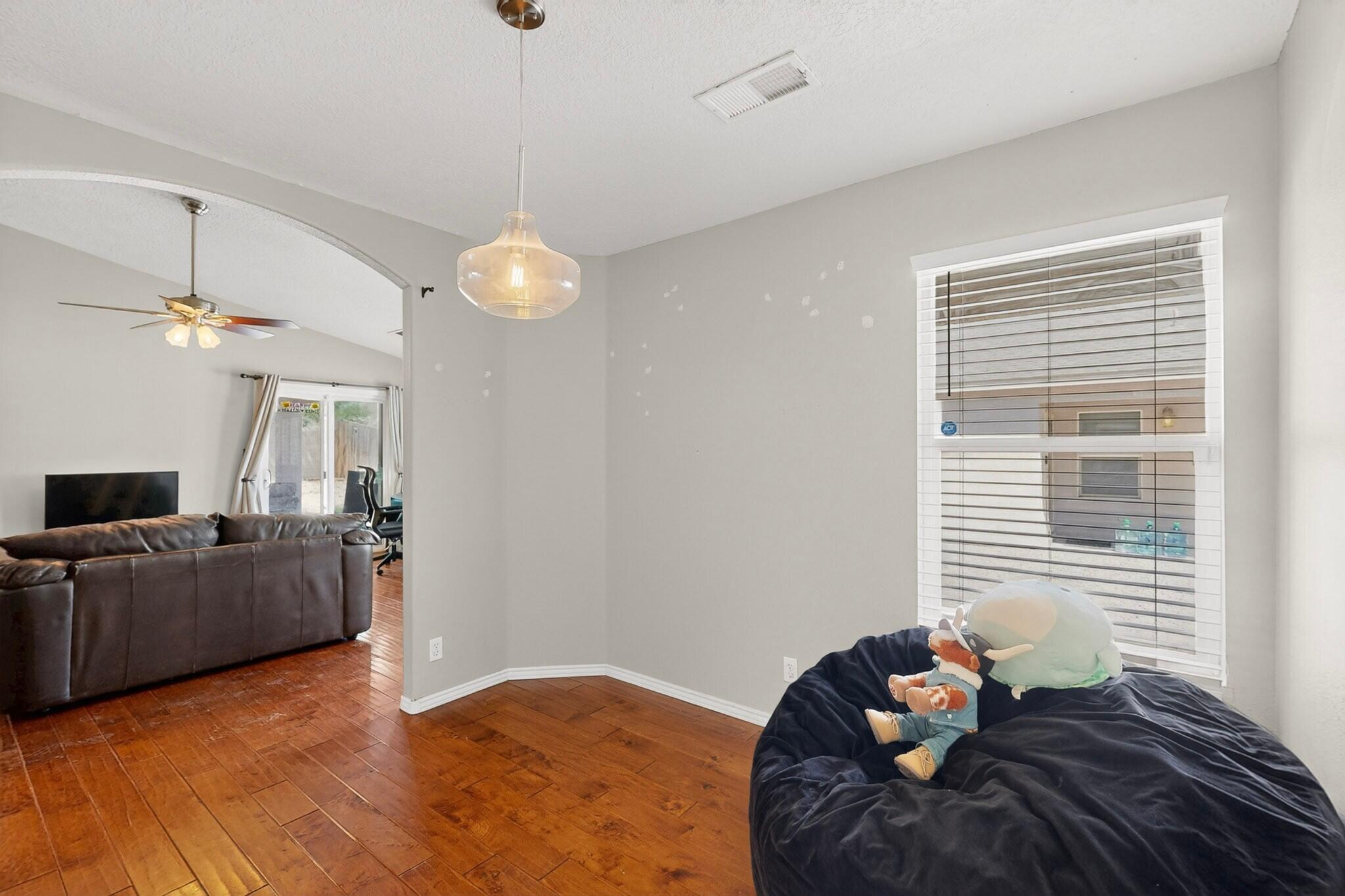 825 Deming Meadows Drive NE
