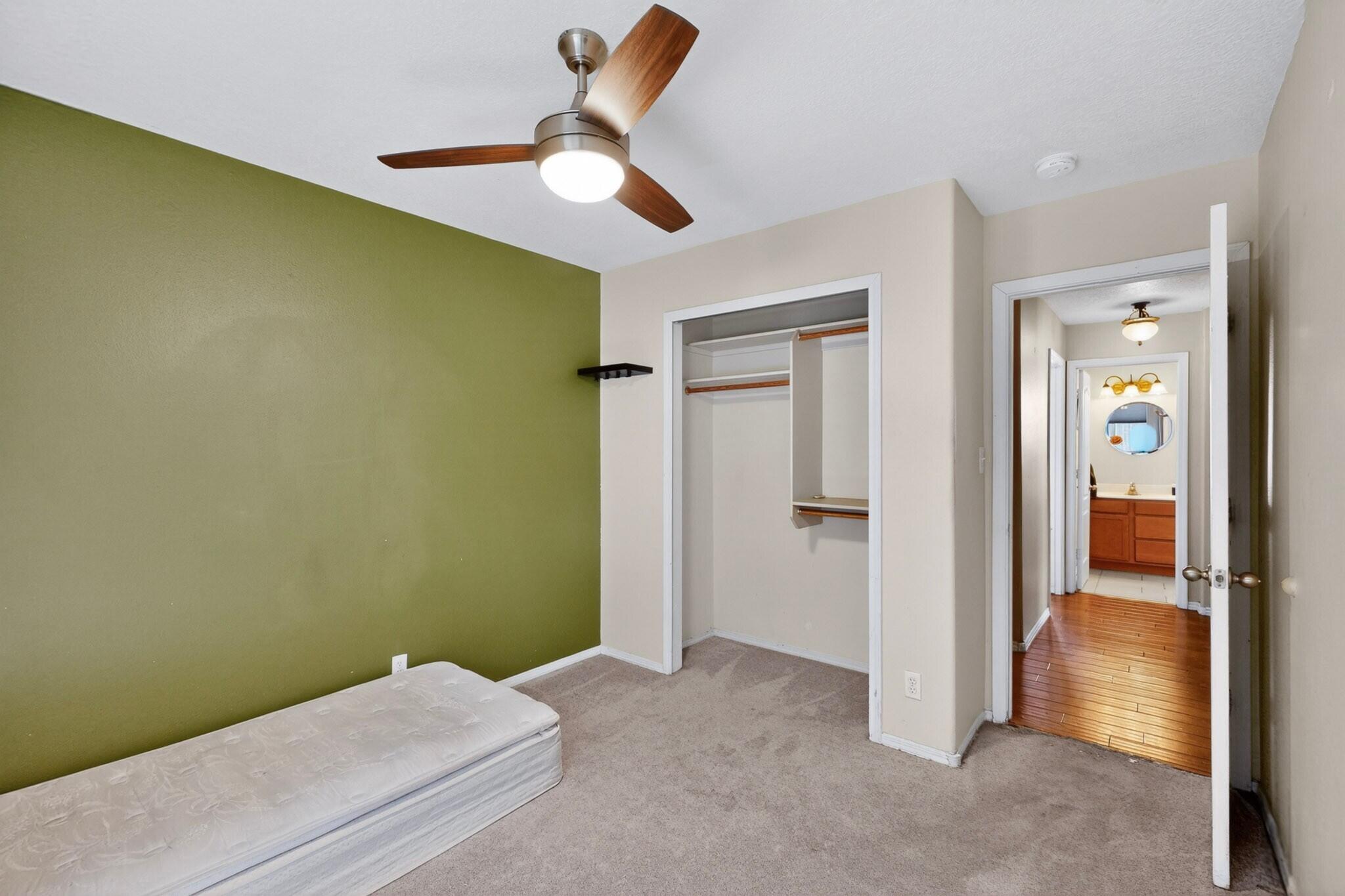 825 Deming Meadows Drive NE
