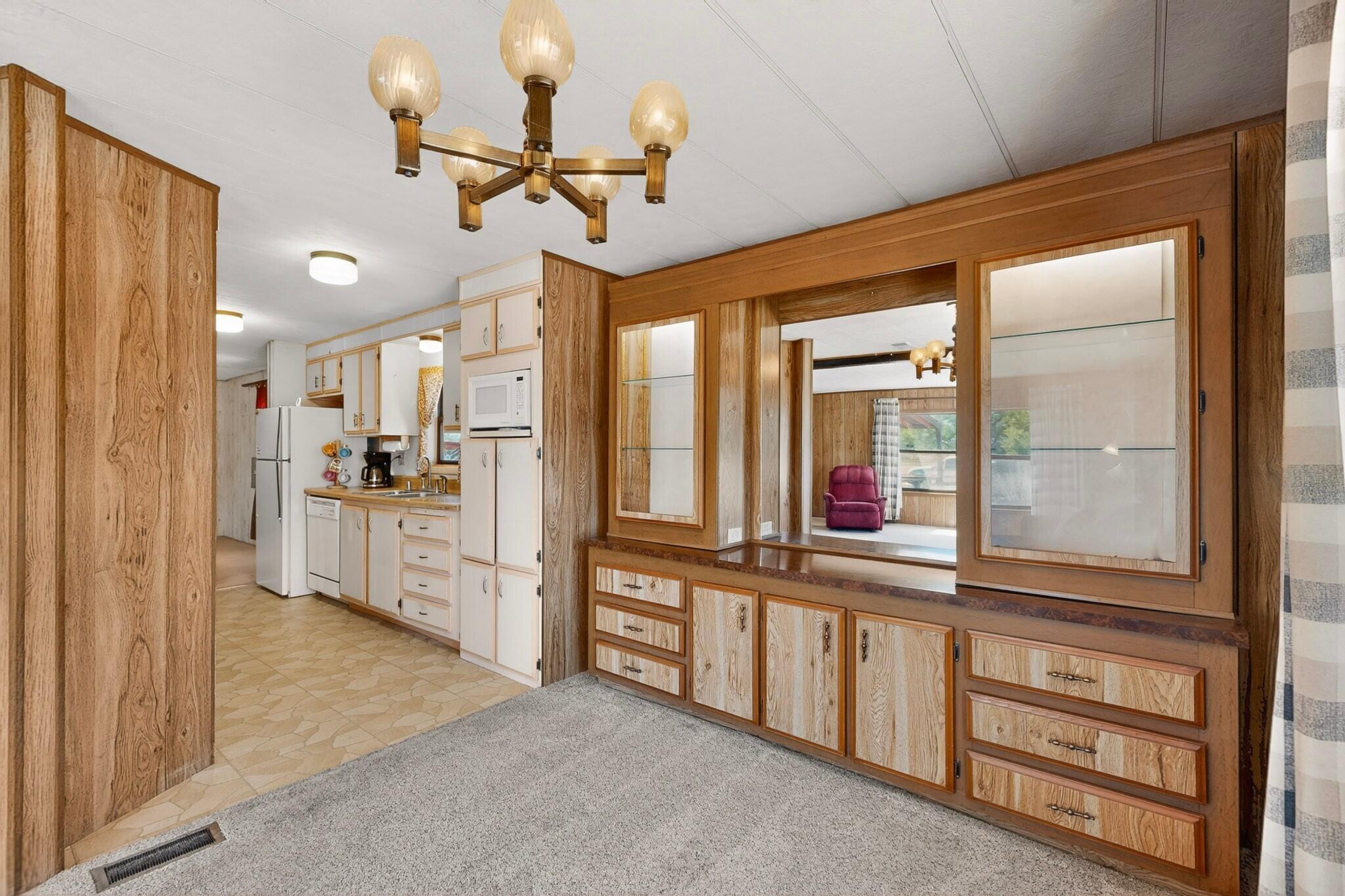 2135 Winchester Drive