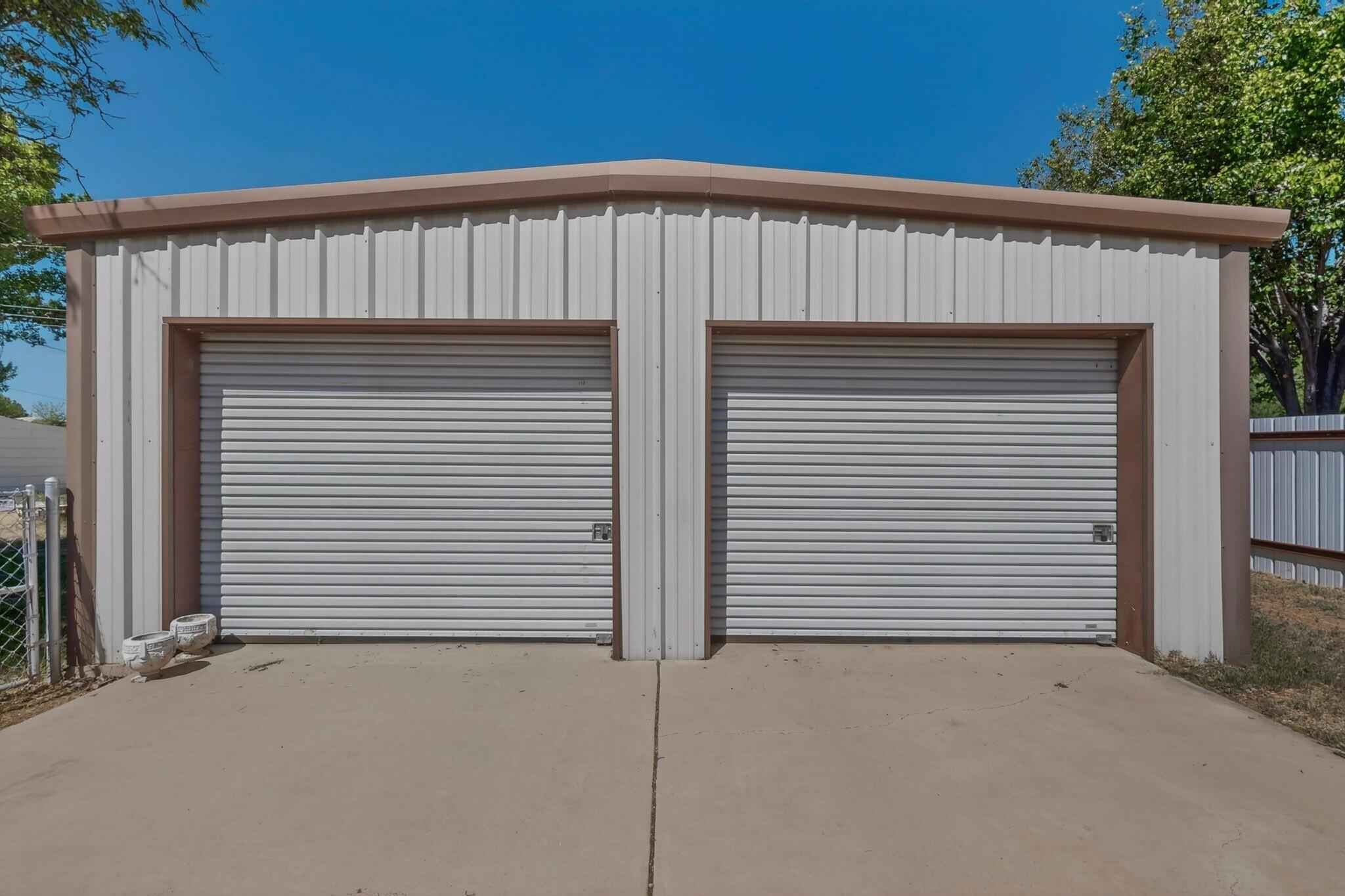 2135 Winchester Drive
