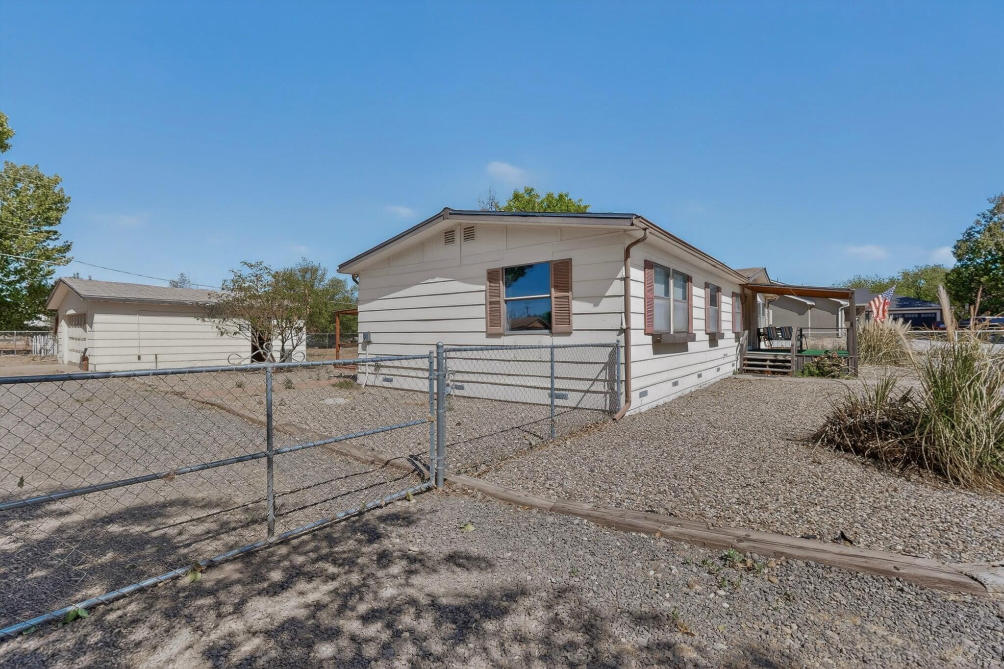 2135 Winchester Drive