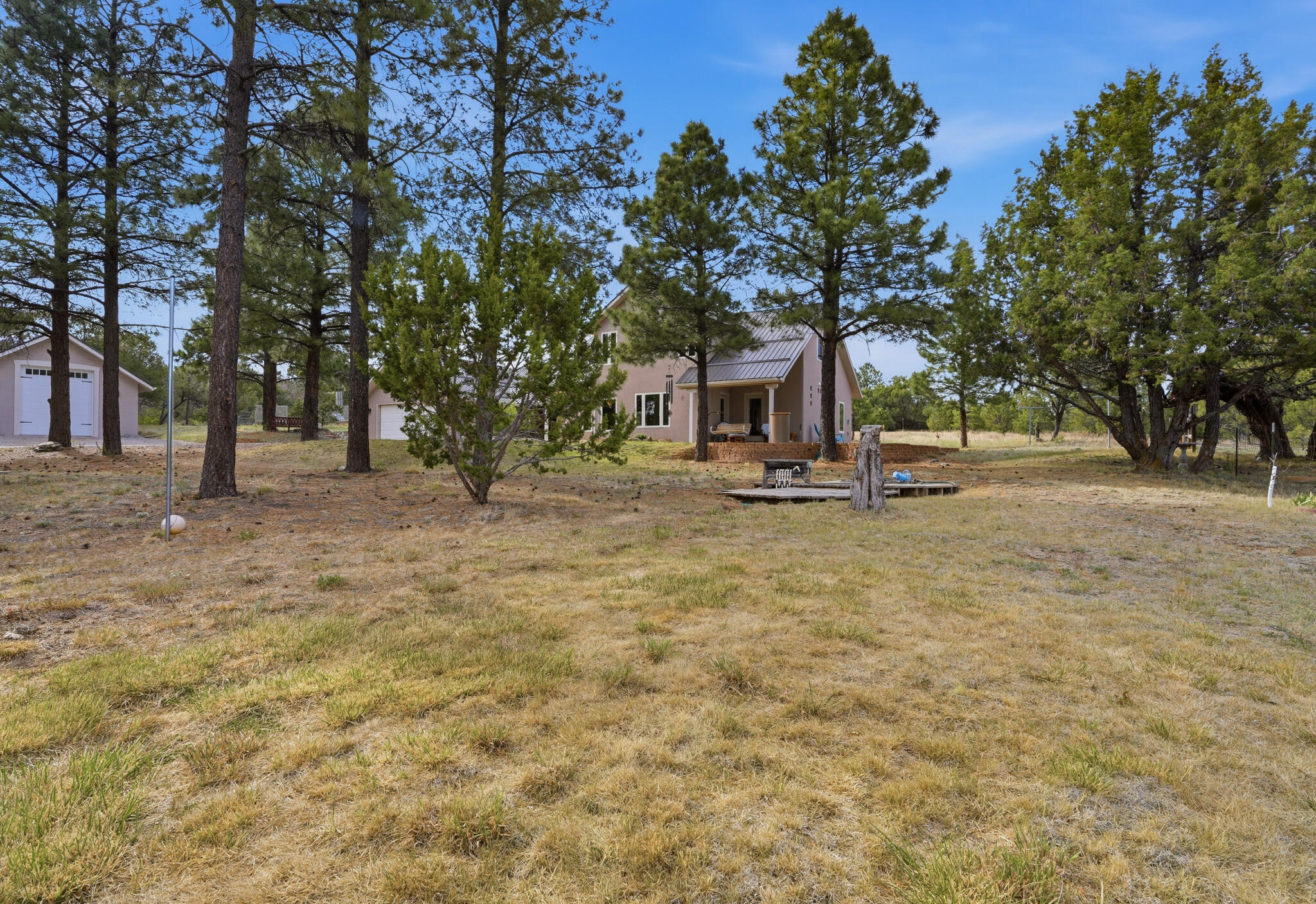 15 Blue Jay Road
