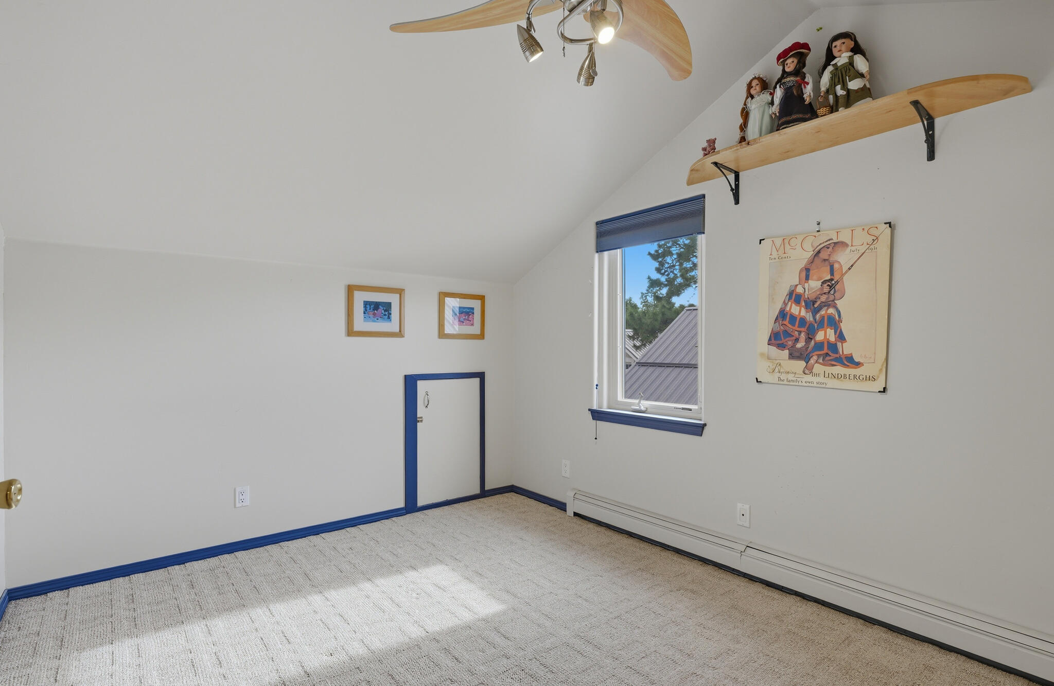 15 Blue Jay Road