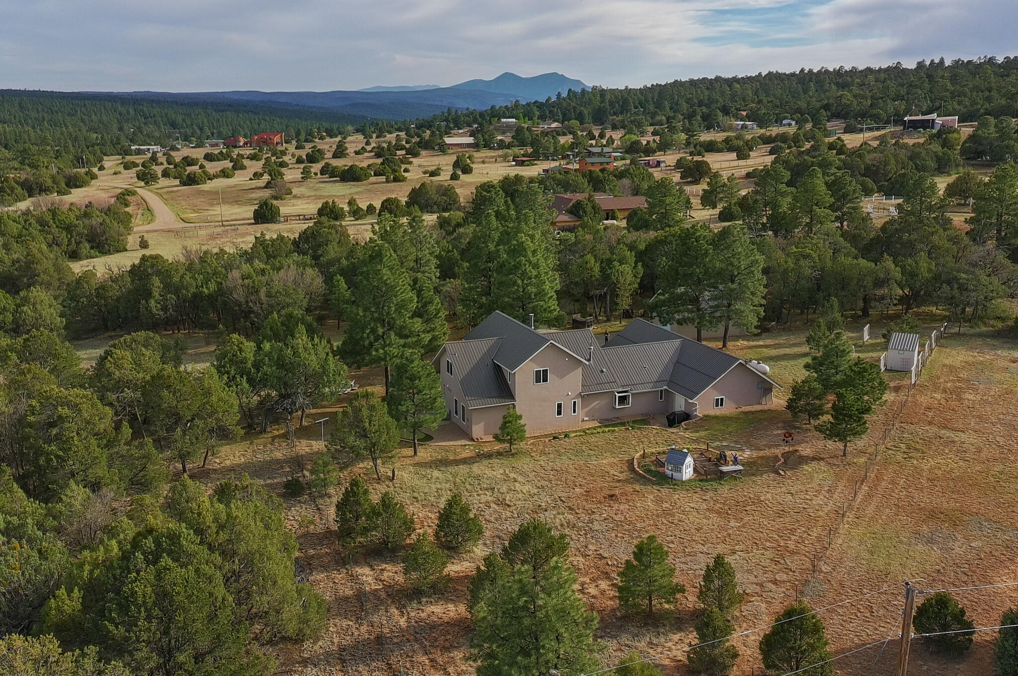 15 Blue Jay Road