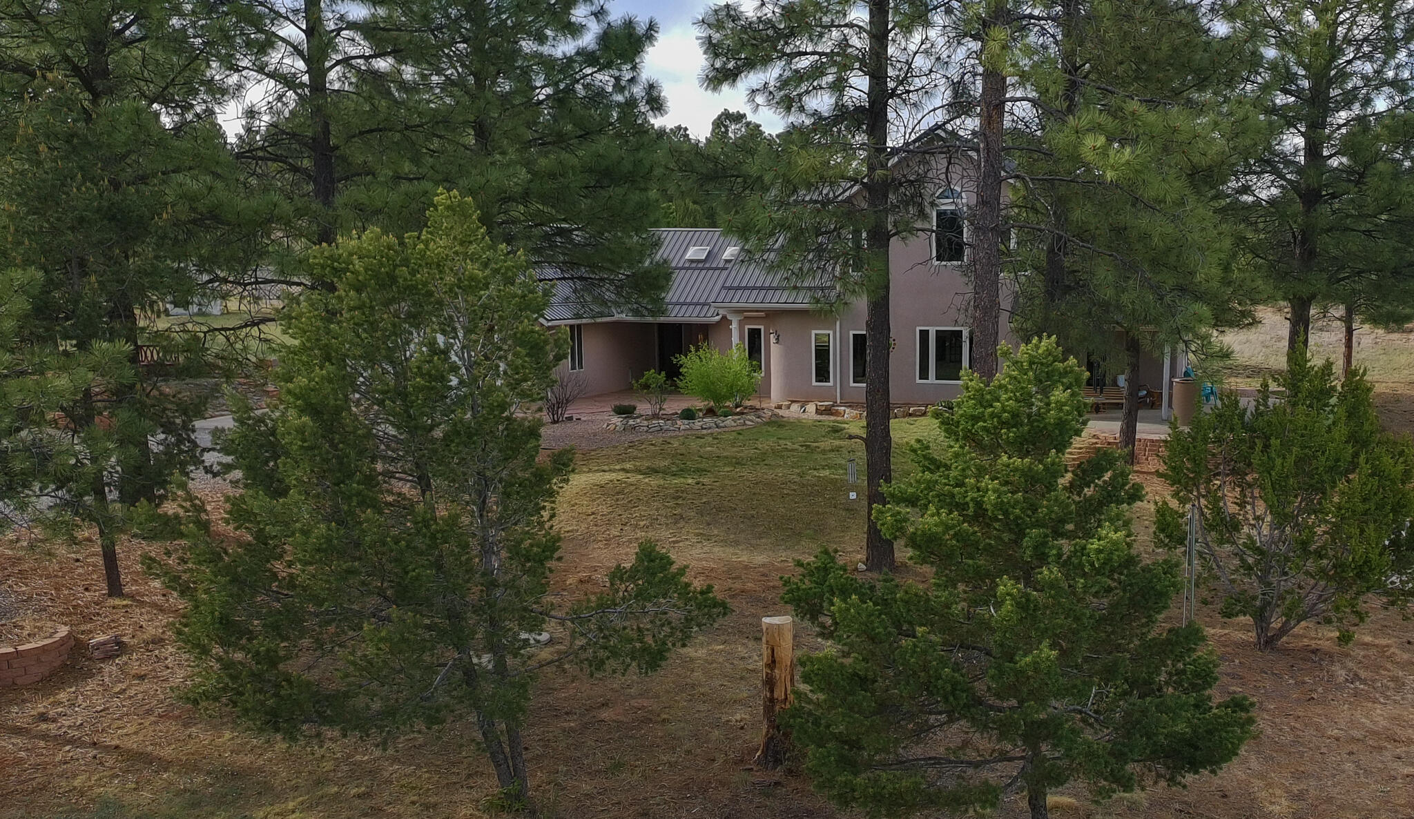 15 Blue Jay Road