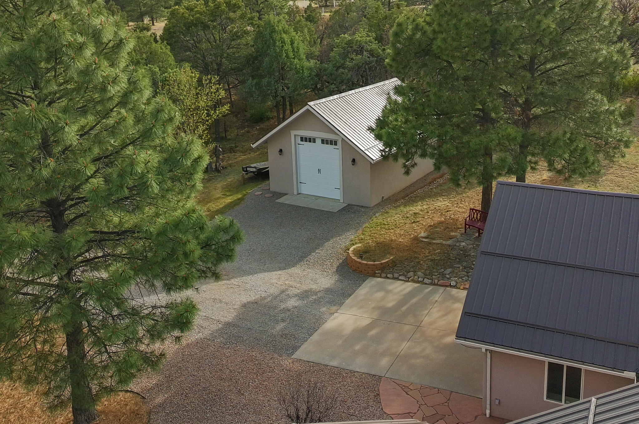 15 Blue Jay Road
