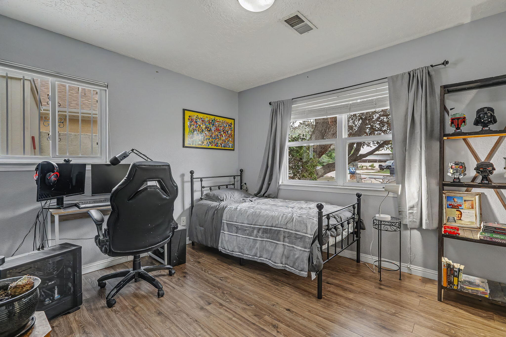 8001 Sierra Azul Avenue NE