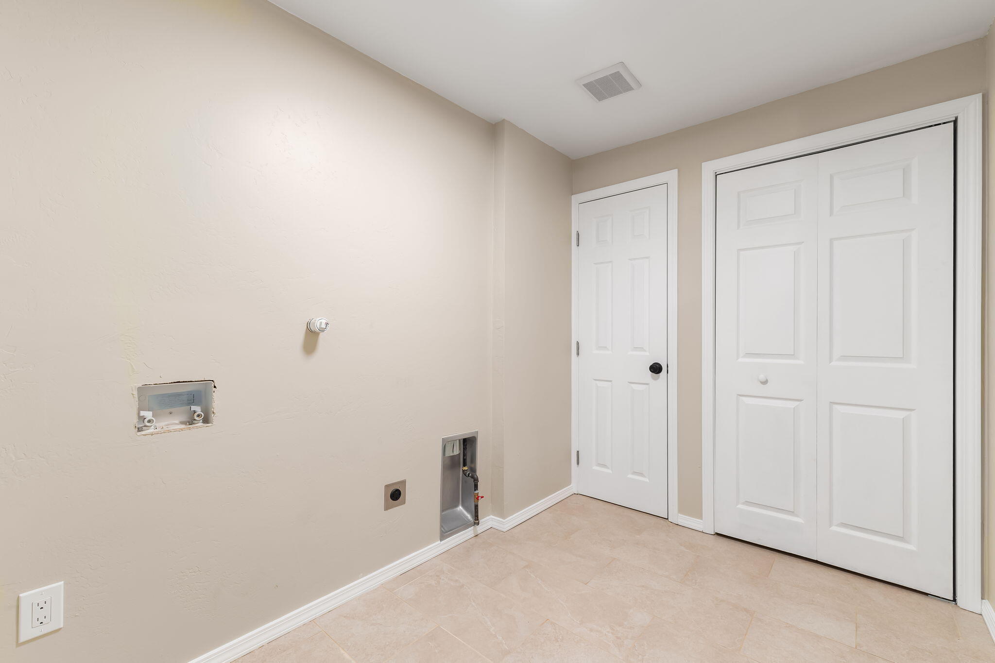 14 Square Deal Road