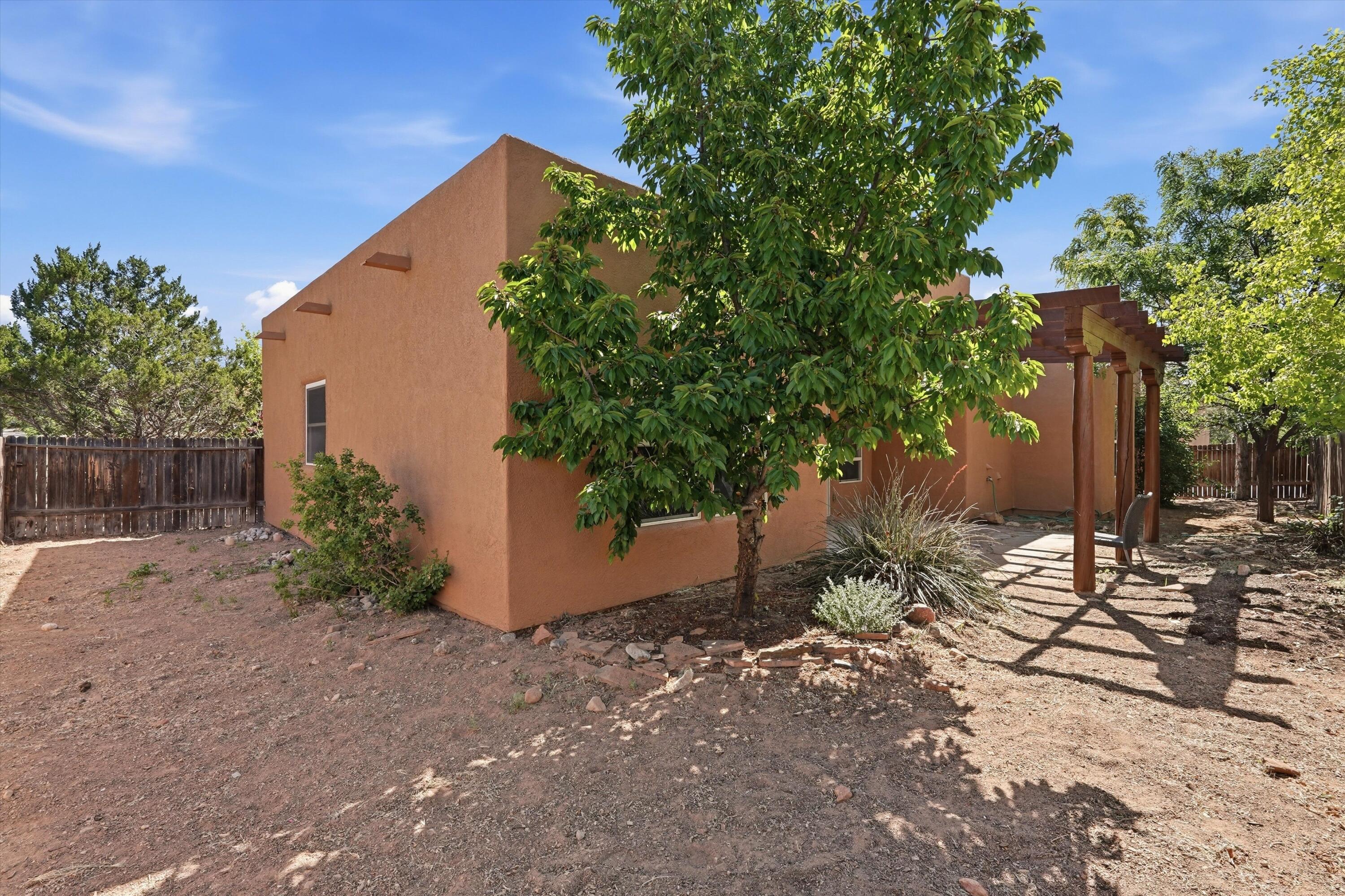 6963 Golden Mesa