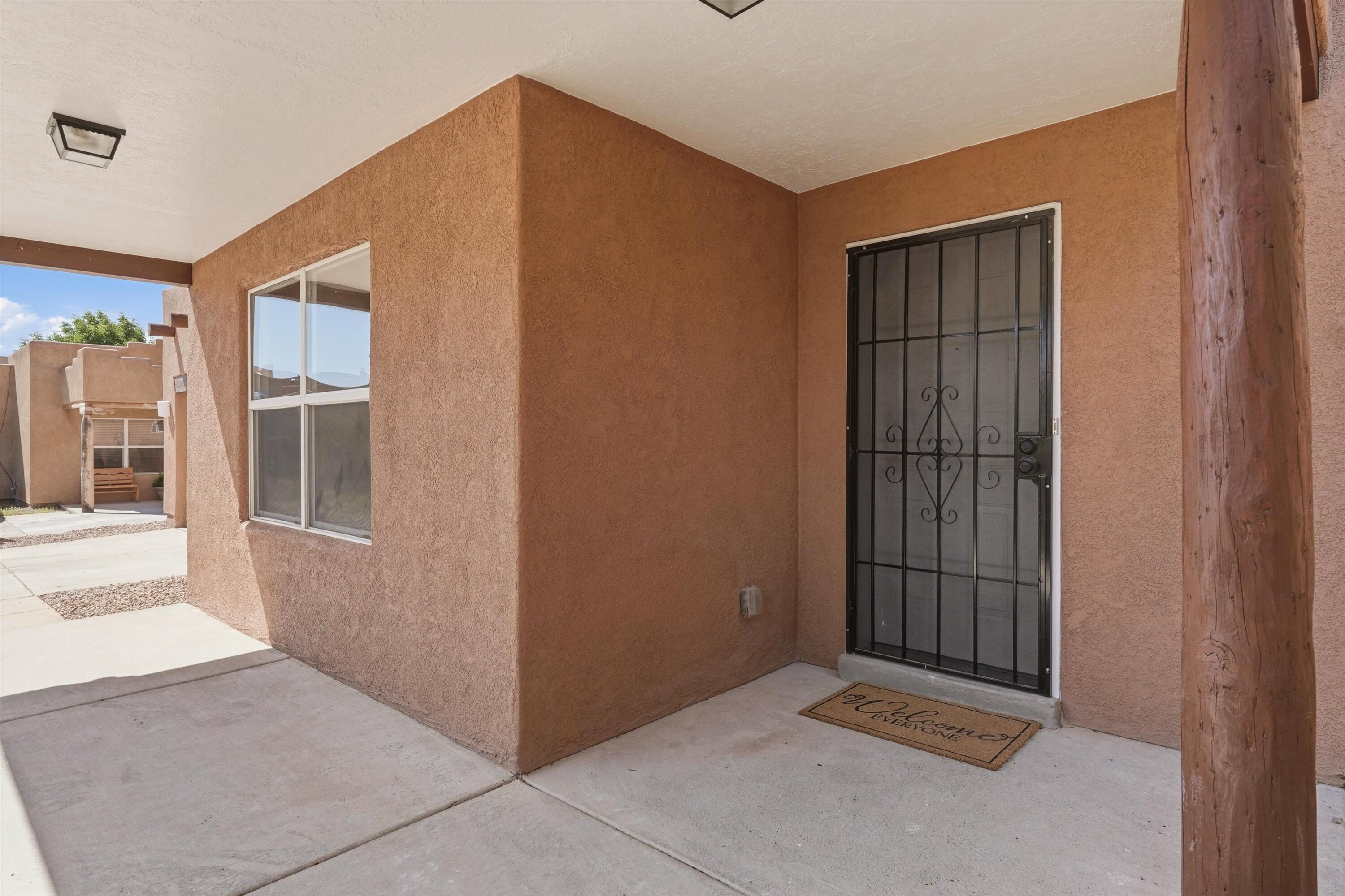 6963 Golden Mesa