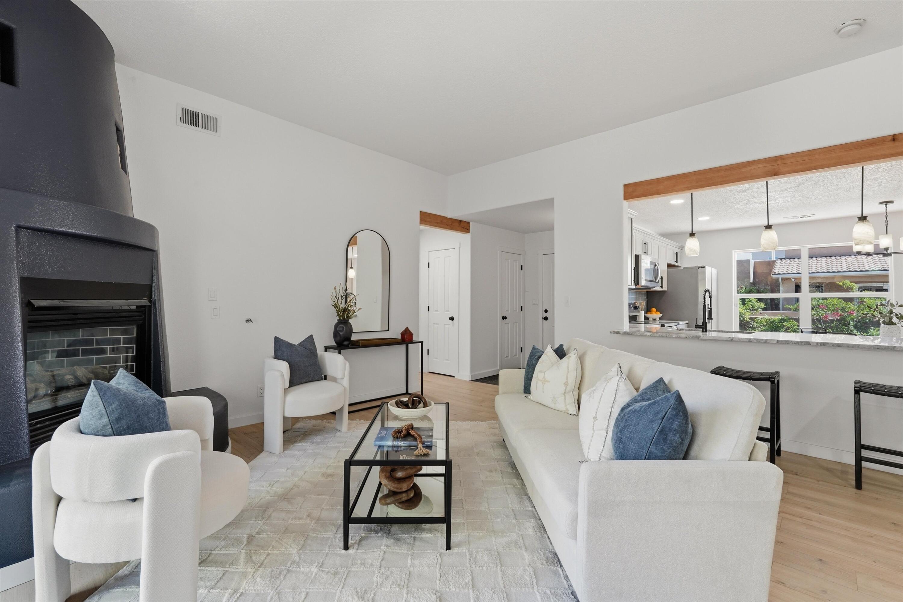 6963 Golden Mesa