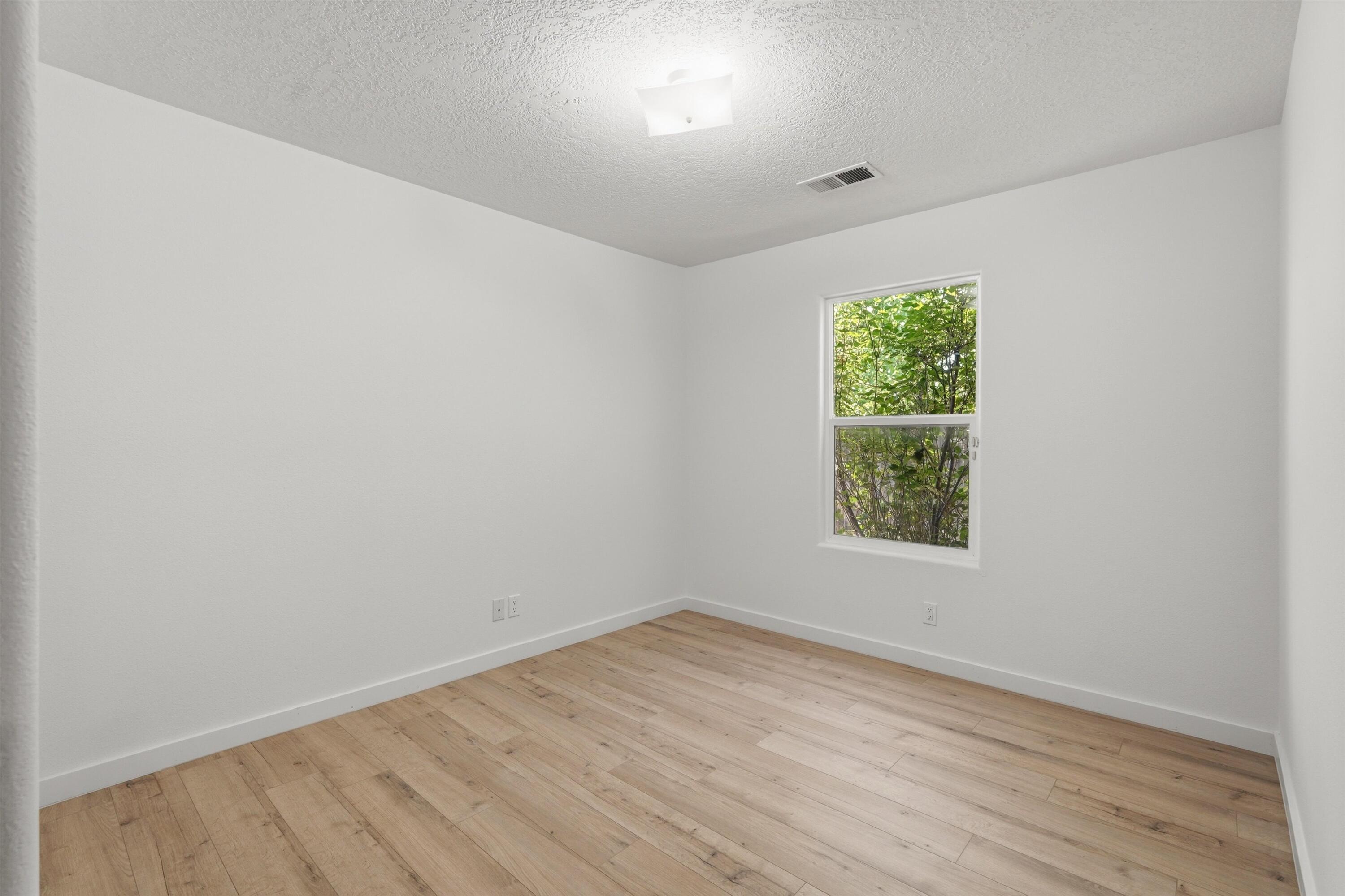 6963 Golden Mesa