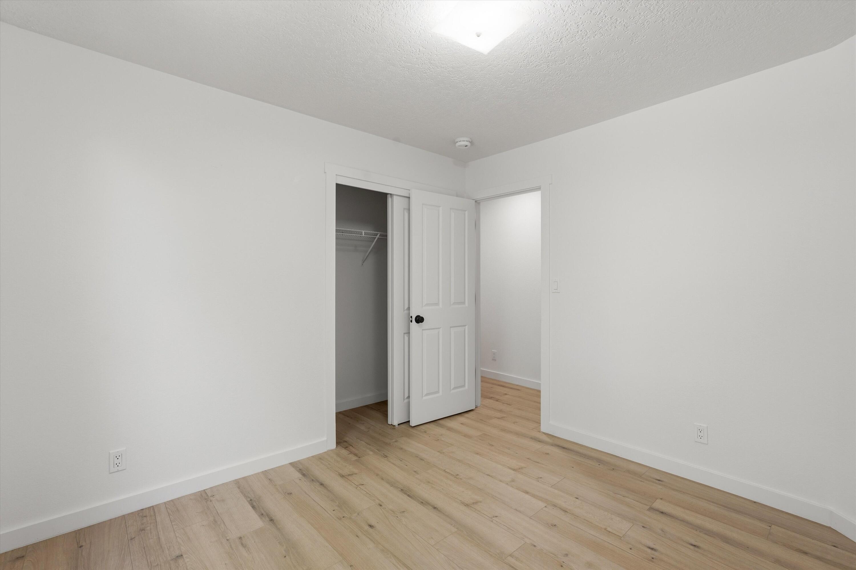 6963 Golden Mesa