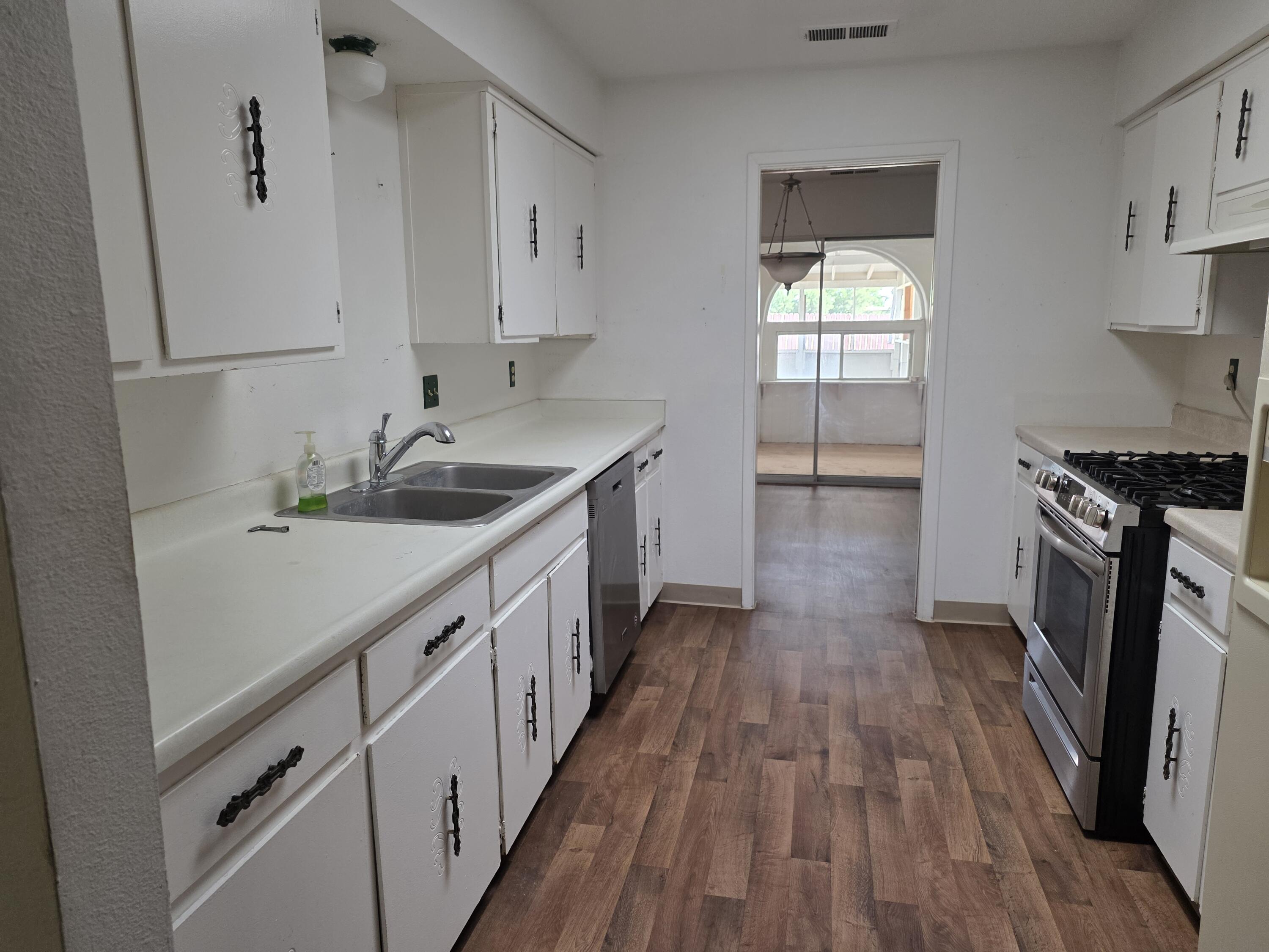 310 Horizon Vista Boulevard