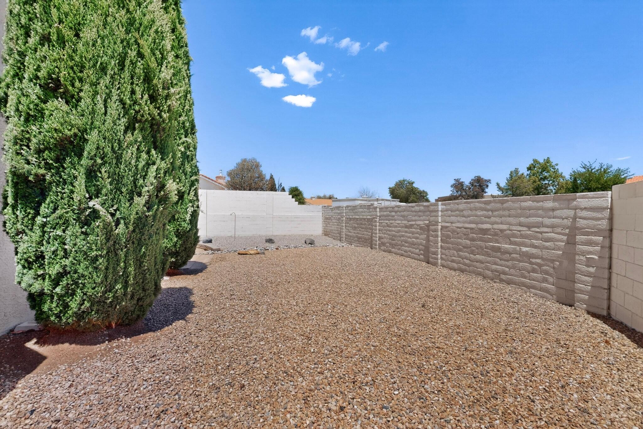 233 Nicklaus Drive SE