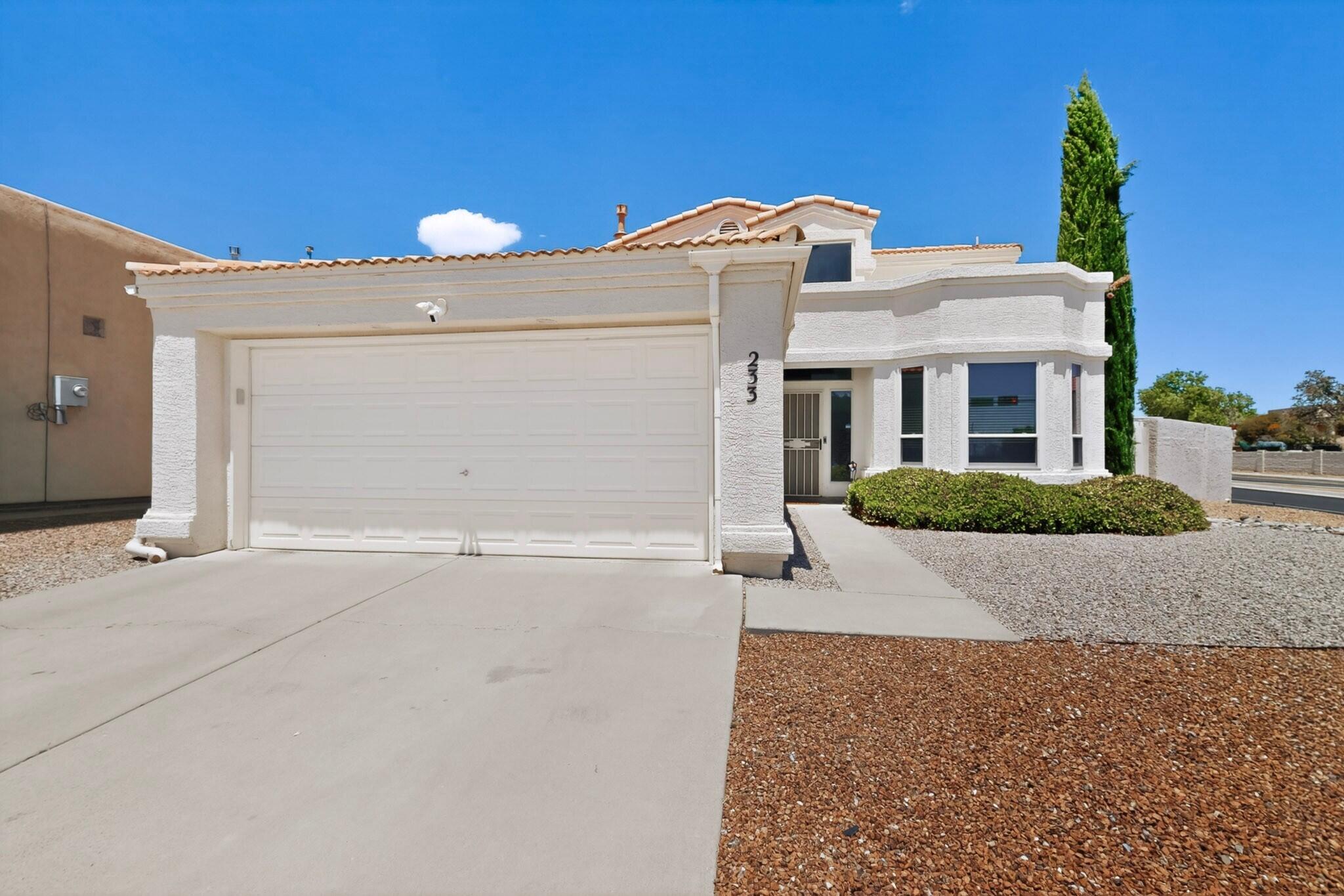 233 Nicklaus Drive SE