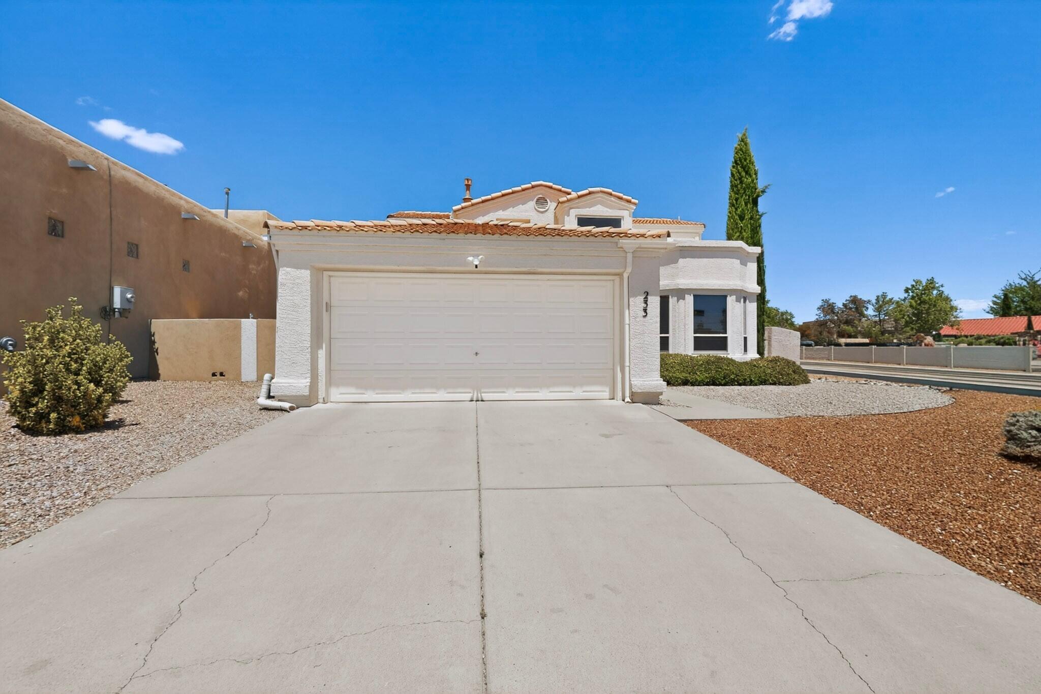 233 Nicklaus Drive SE