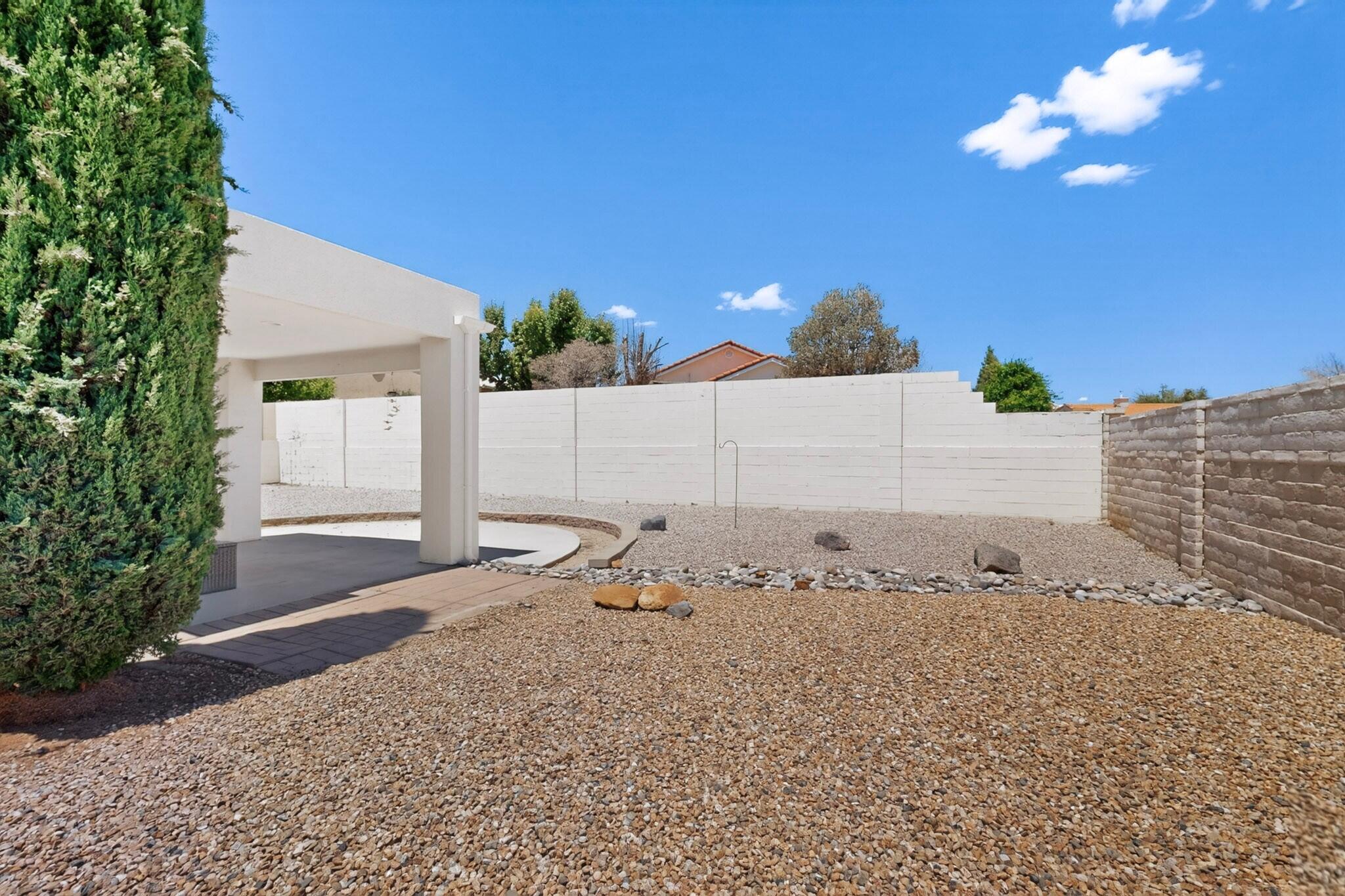 233 Nicklaus Drive SE