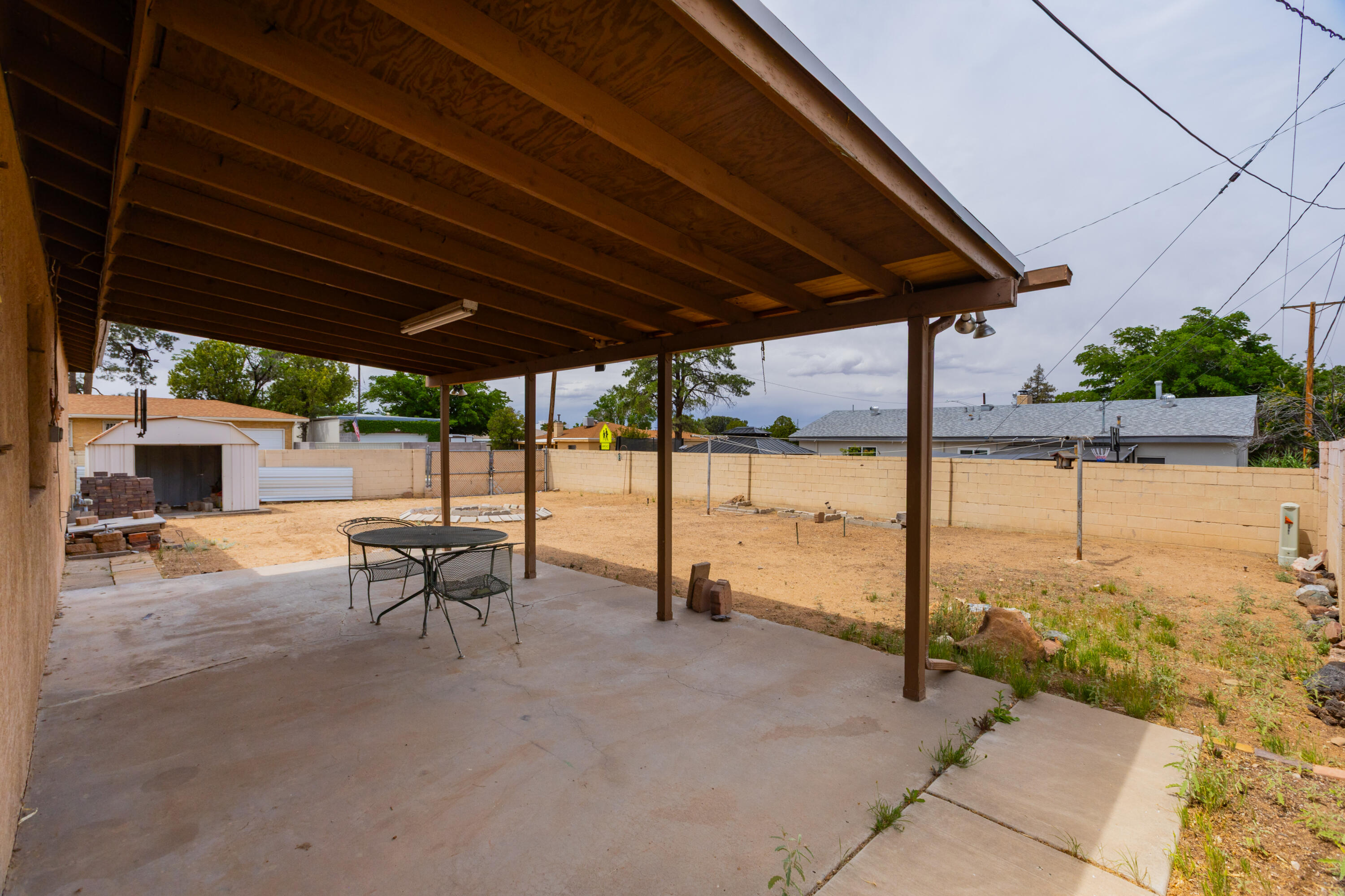 2801 Alvarado Drive NE