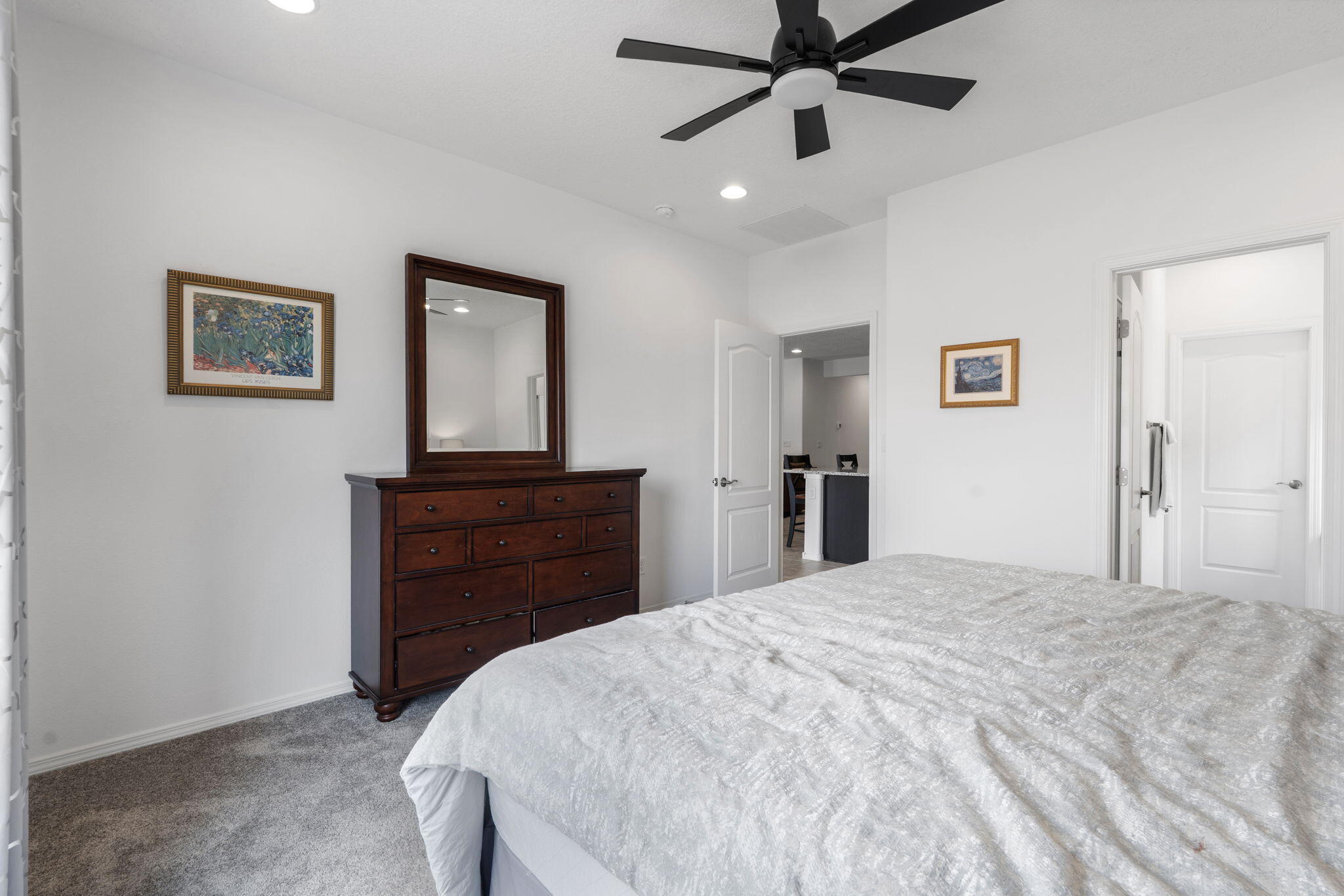 126 Spectrum Avenue SW