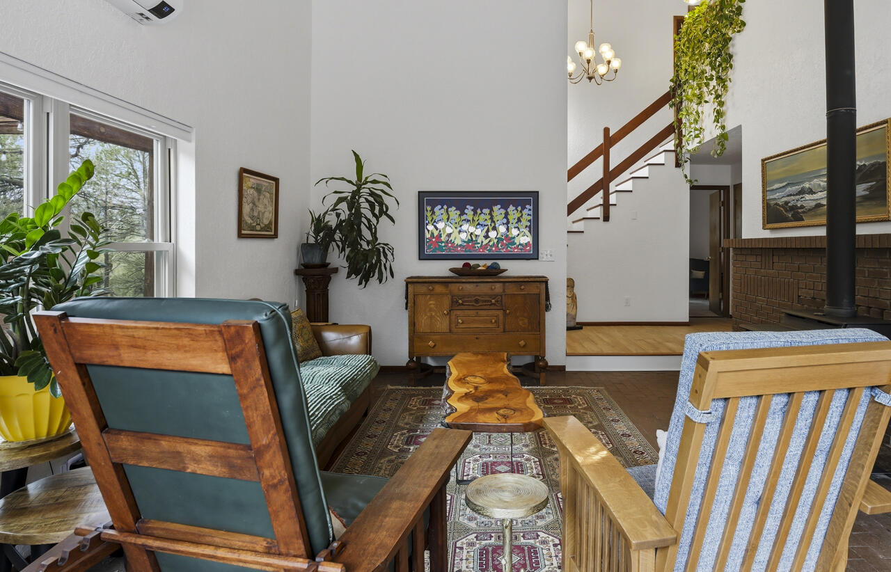20 Cedar Hill Drive