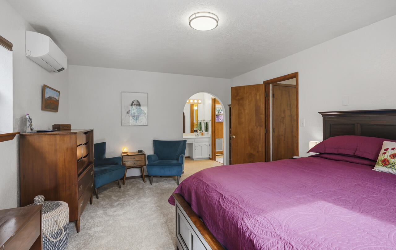 20 Cedar Hill Drive