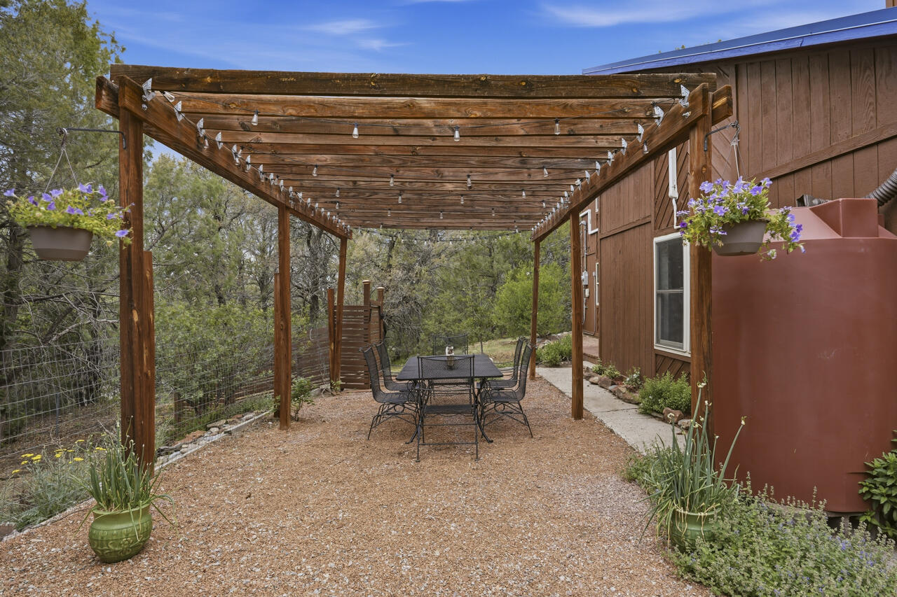 20 Cedar Hill Drive