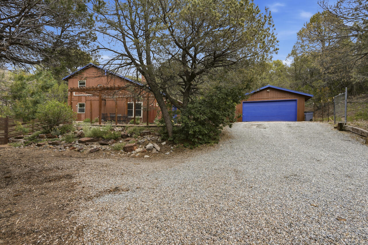 20 Cedar Hill Drive