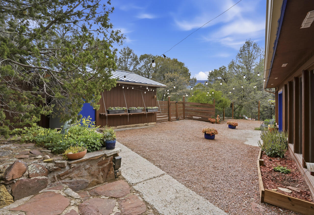 20 Cedar Hill Drive