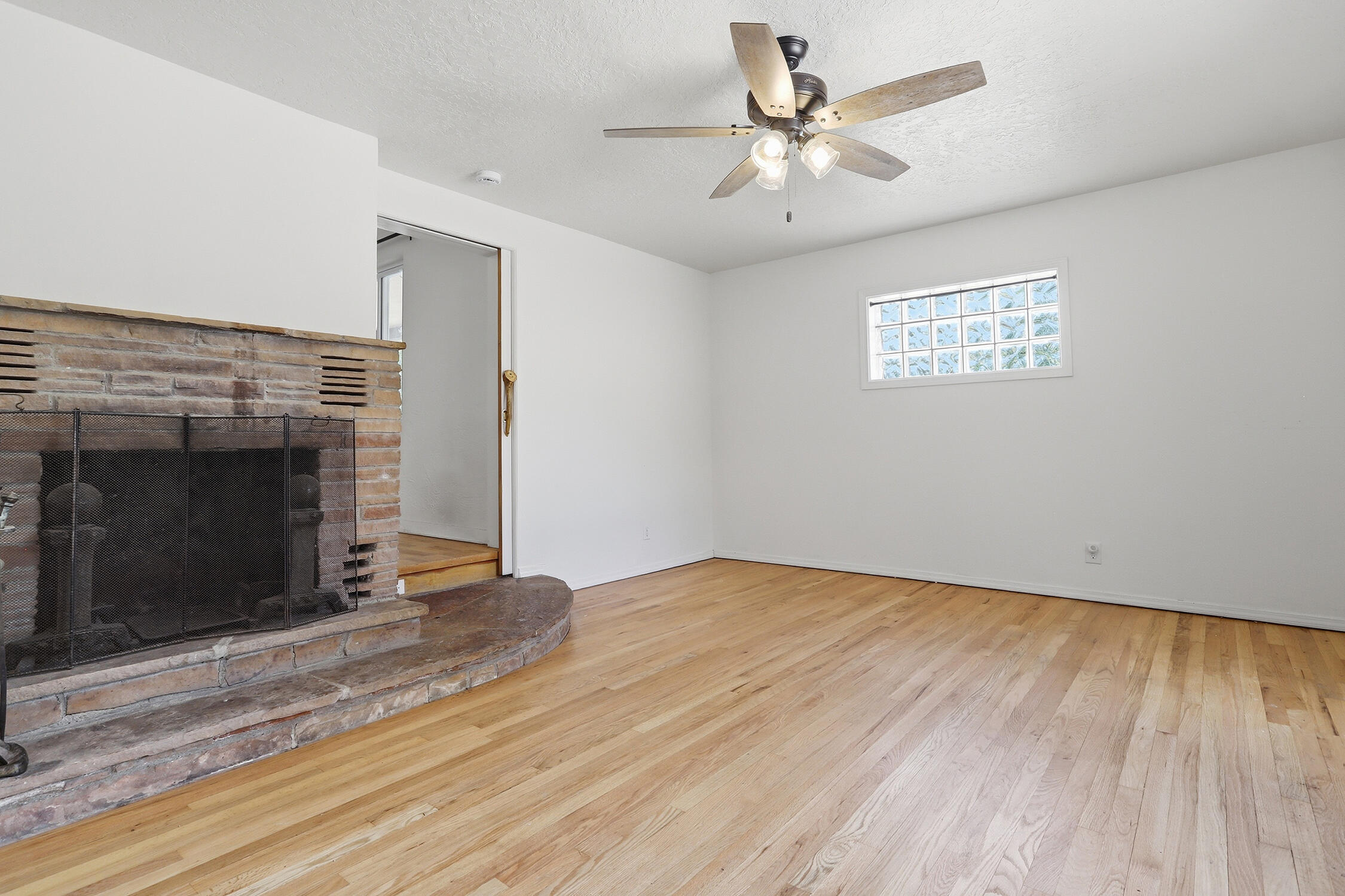 712 Green Valley Road NW