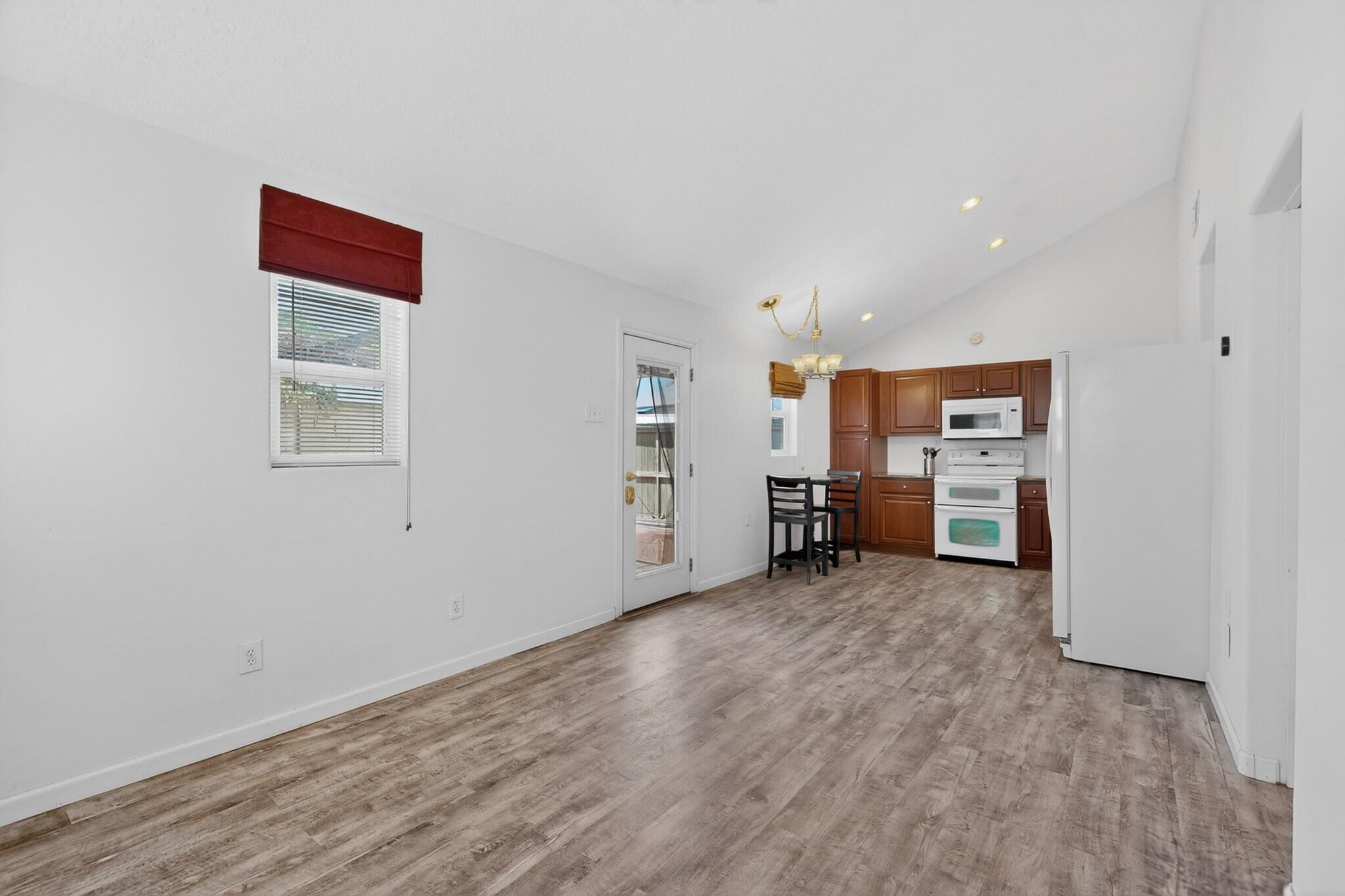 119 Walter Street NE