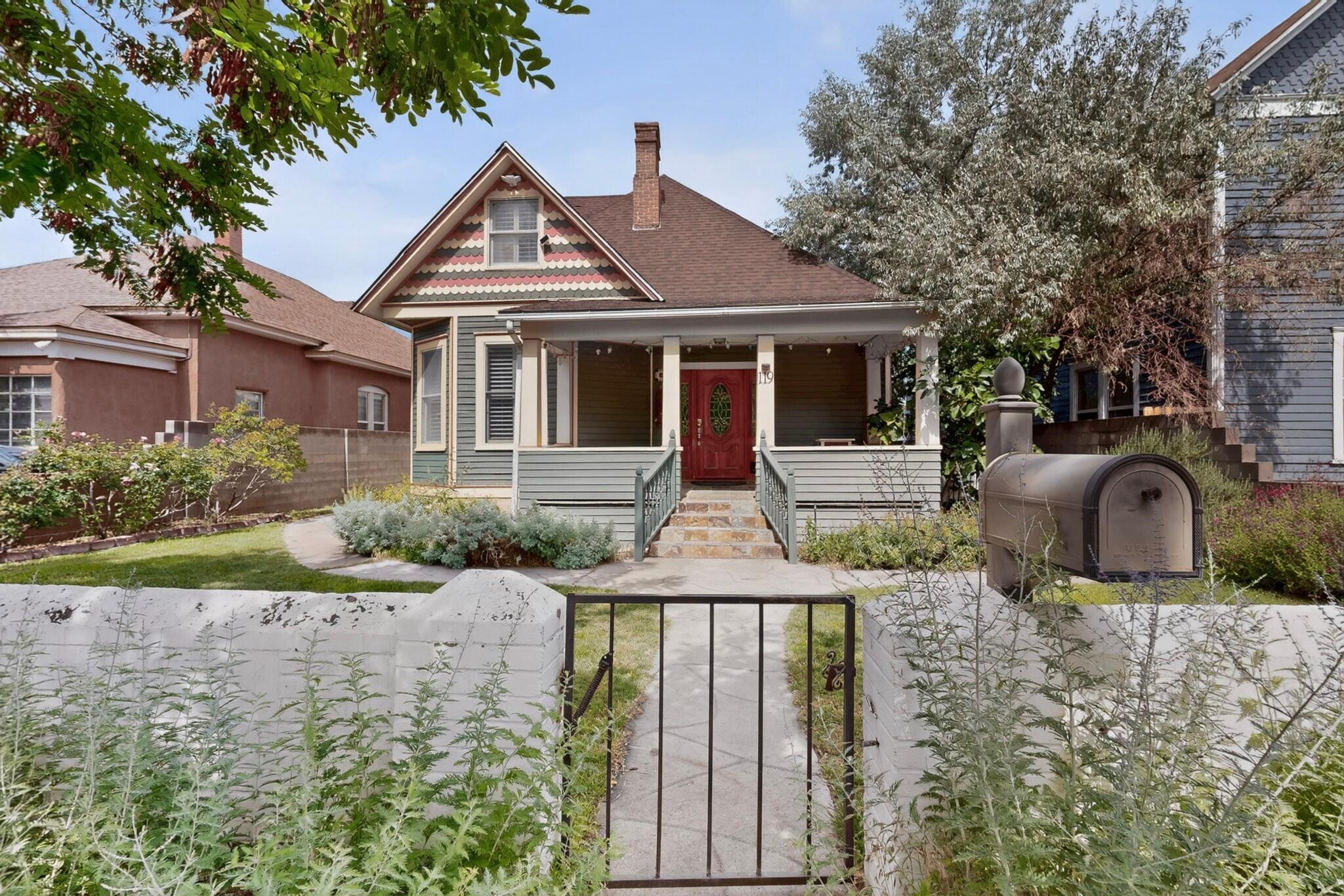 119 Walter Street NE